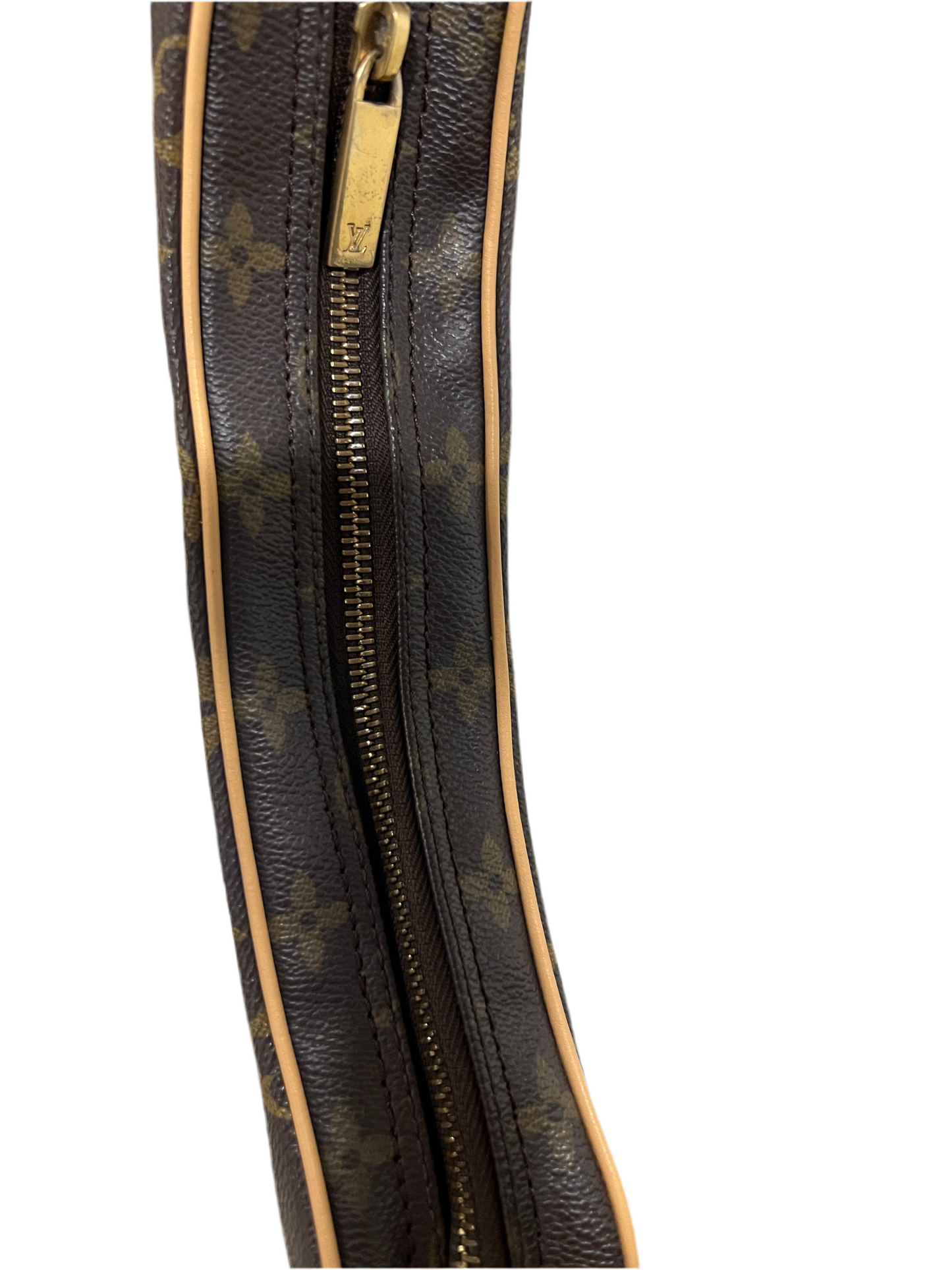 Louis Vuitton Croissant MM