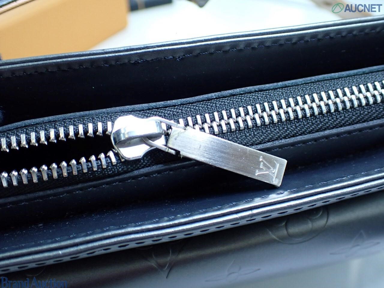 LOUIS VUITTON ALSTON NOIR