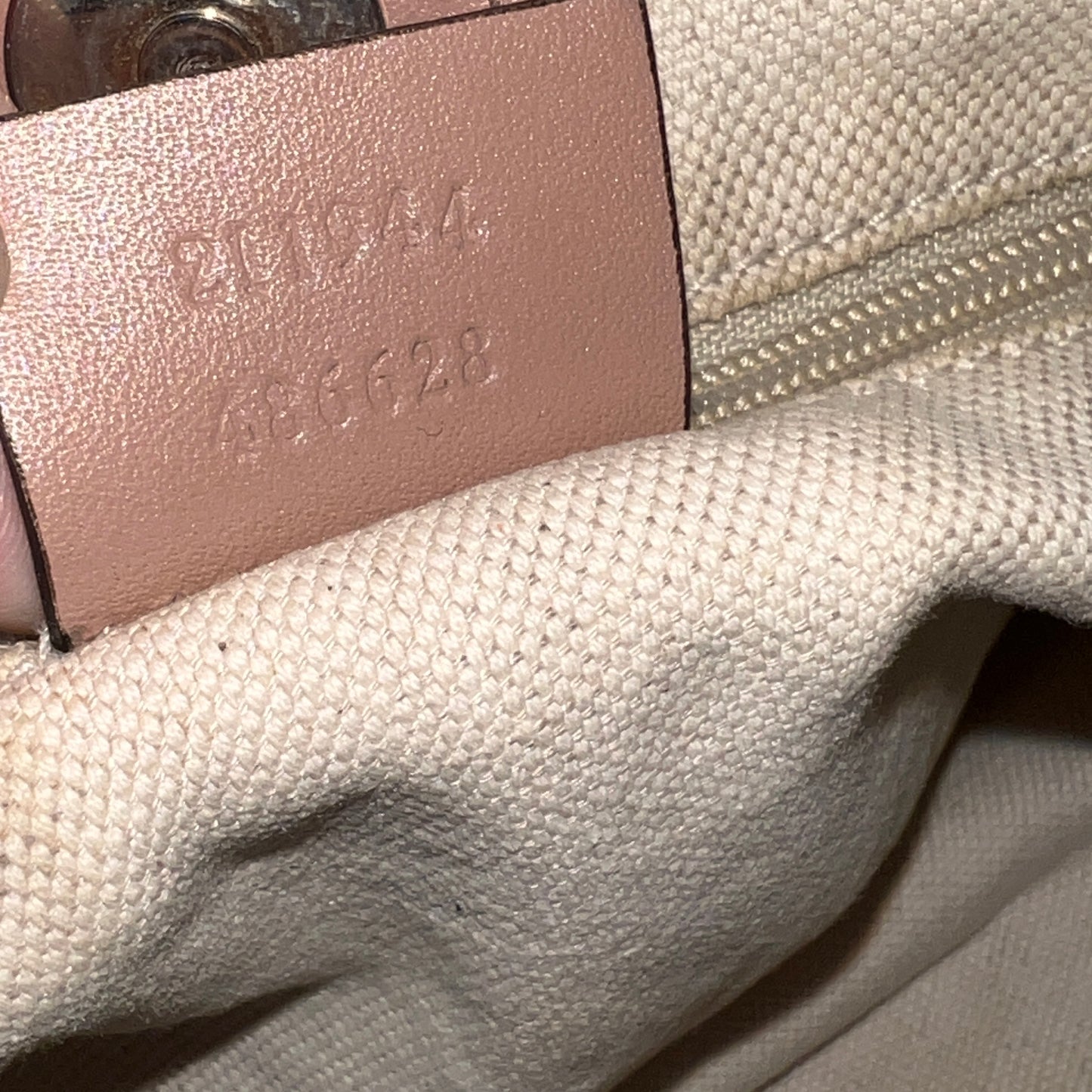 GUCCI Shoulder Bag (91796)