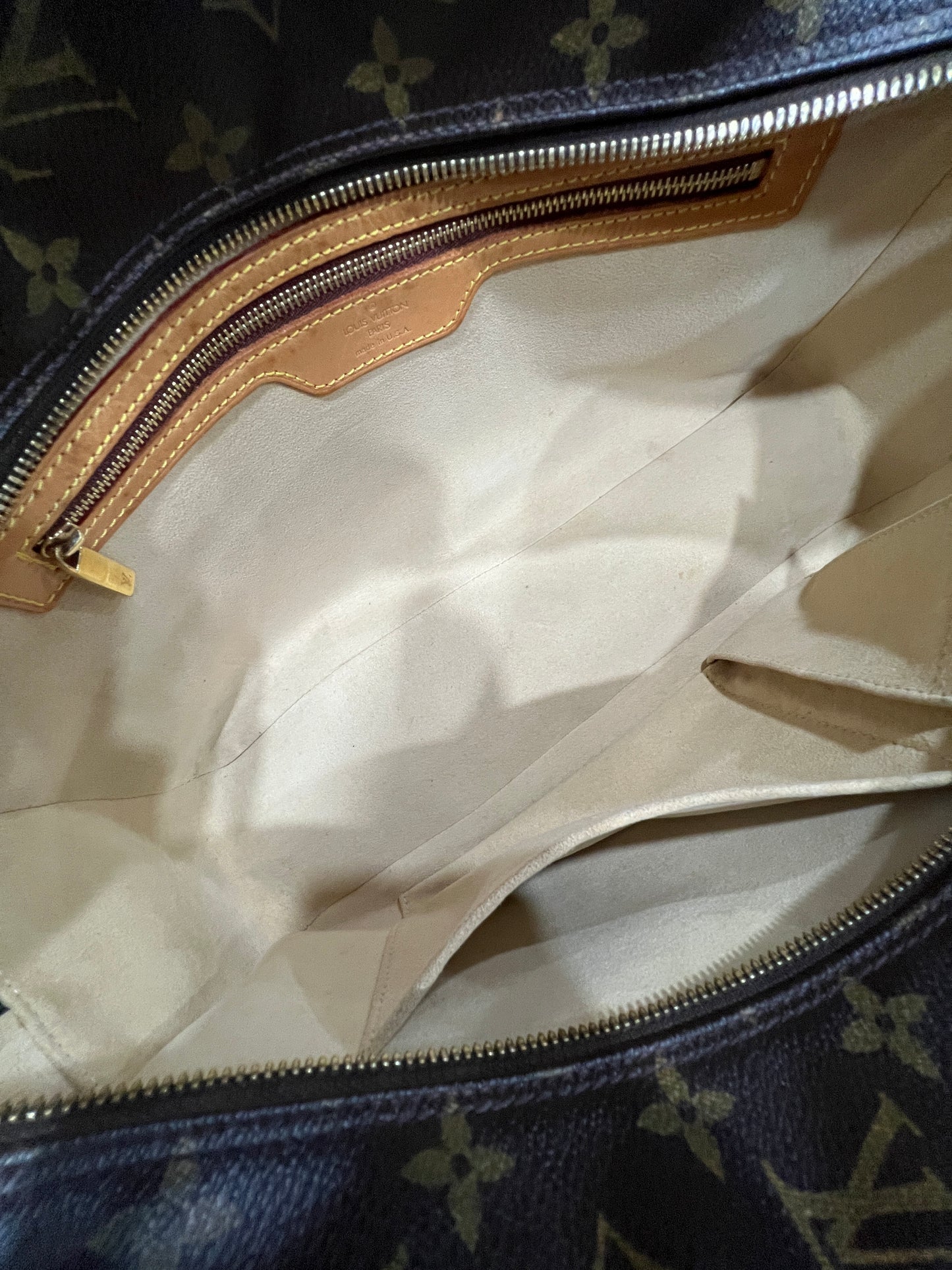 LOUIS VUITTON Cite GM