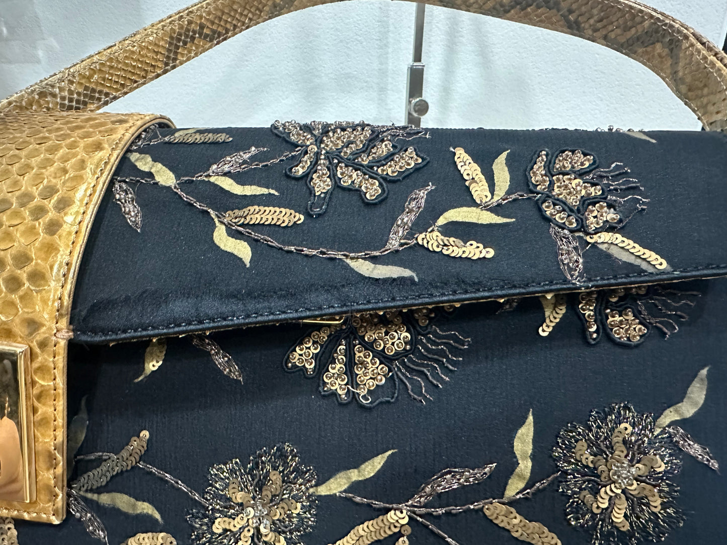 fendi kimono style vintage bag