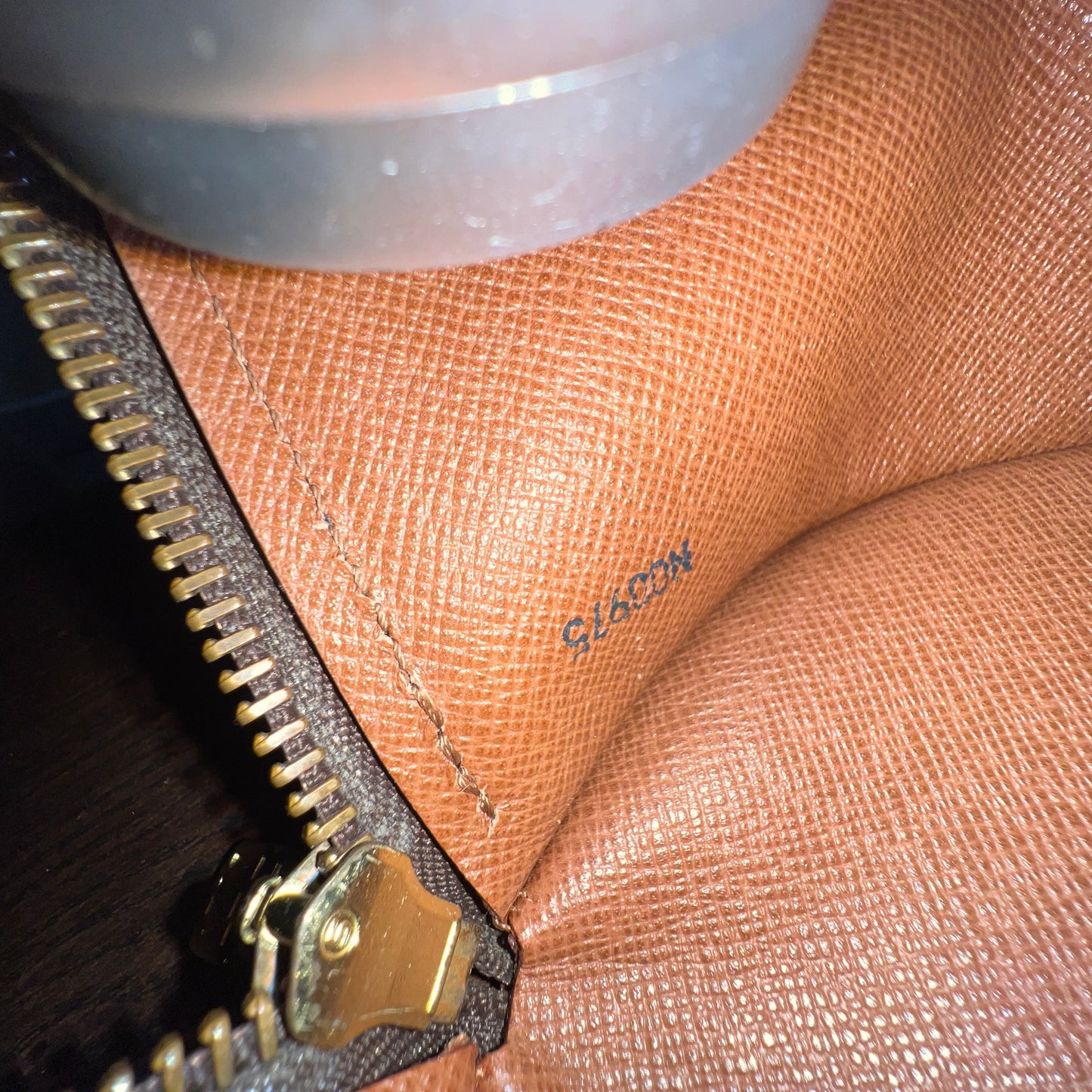 LOUIS VUITTON PAPILLON 26 Monogram