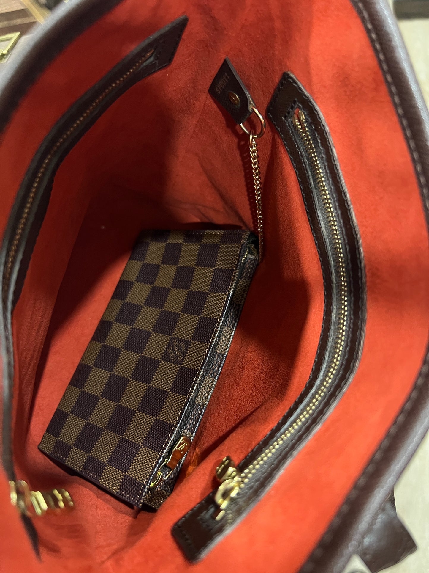 Louis Vuitton Marais Bucket Bag