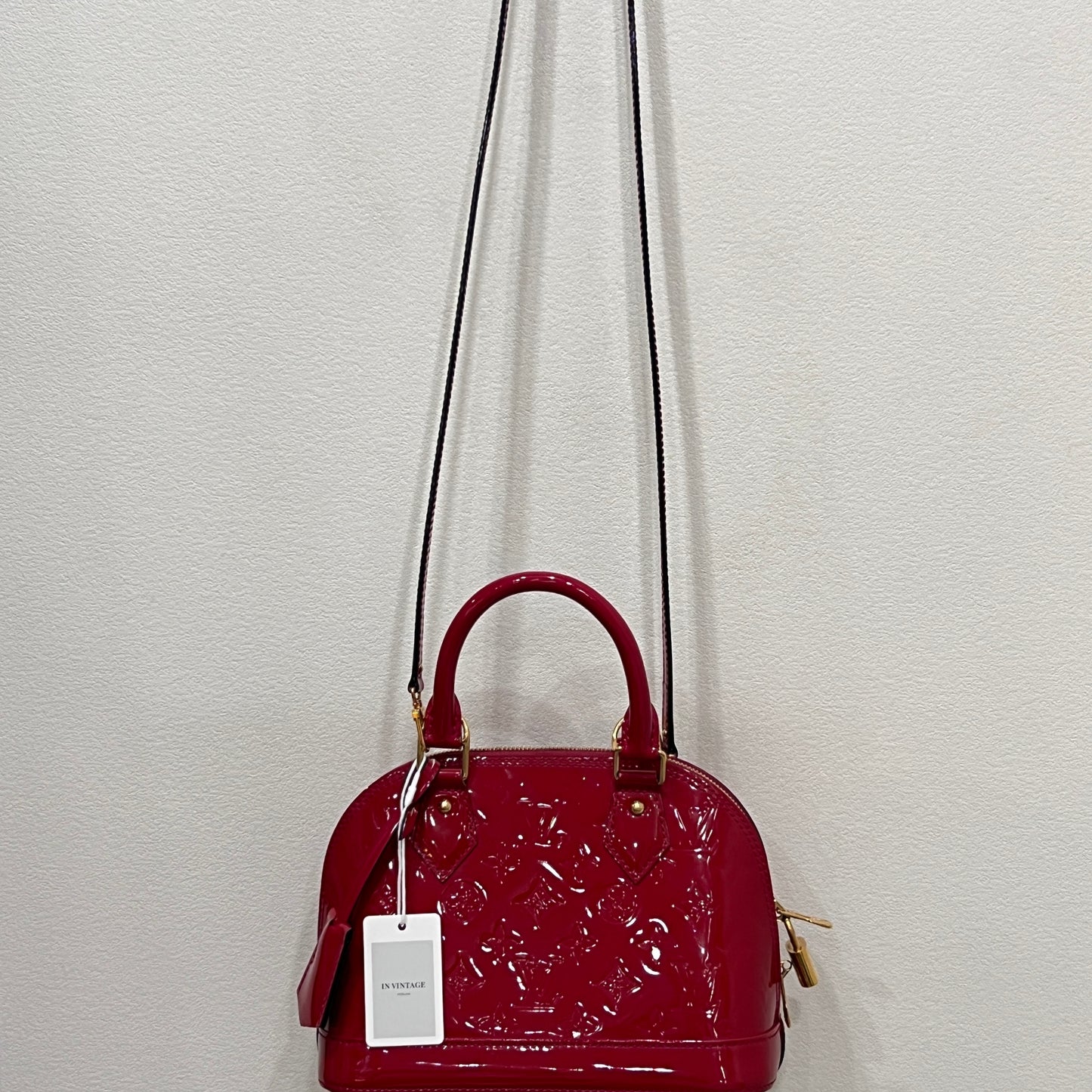 LOUIS VUITTON Red Alma BB
