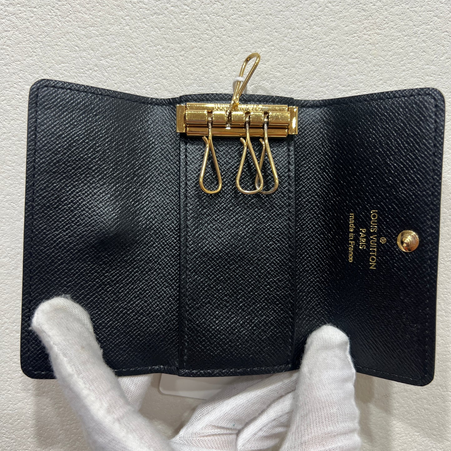 LOUIS VUITTON Key Holder Ft. Yamamoto