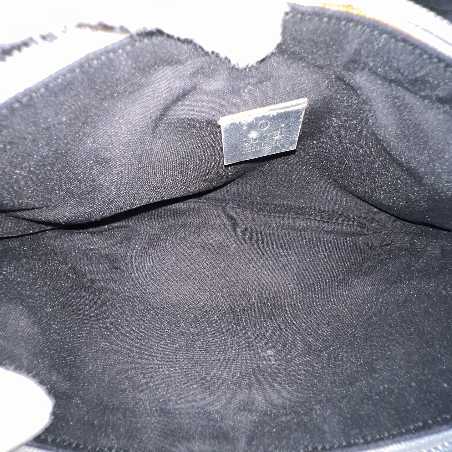 GUCCI Silver/Gray Shoulder Bag