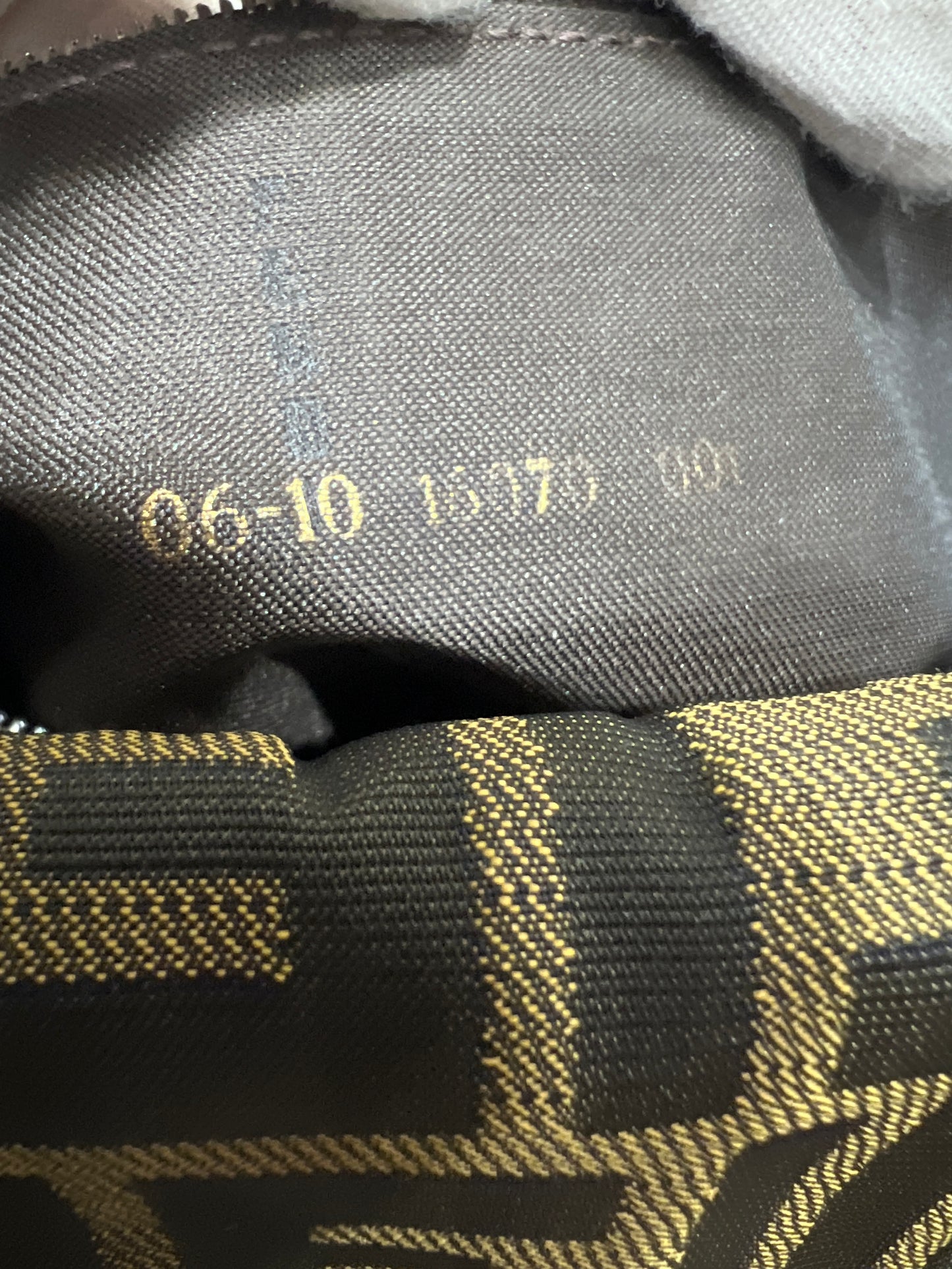 FENDI Shoulder Bag
