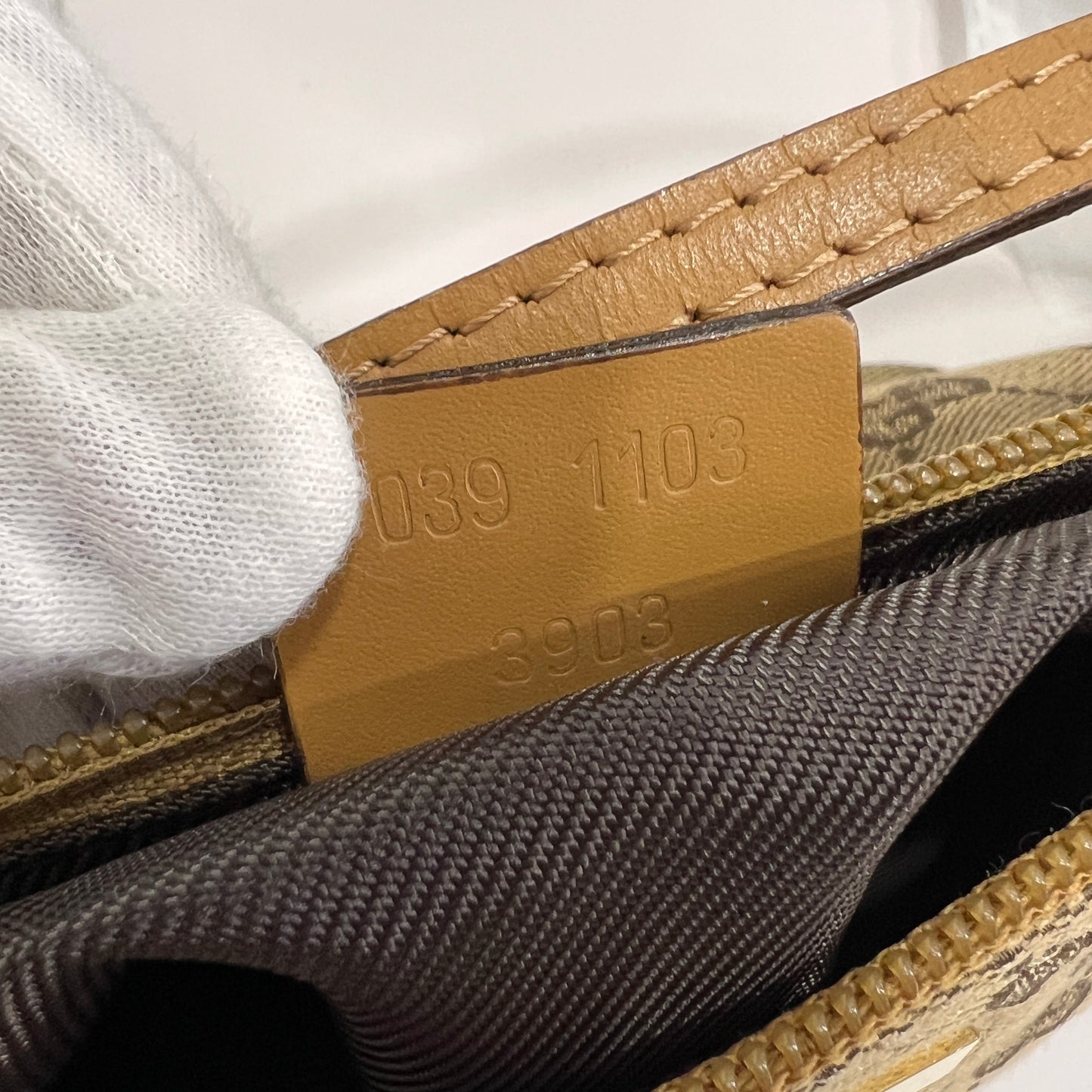 GUCCI Boat Handbag