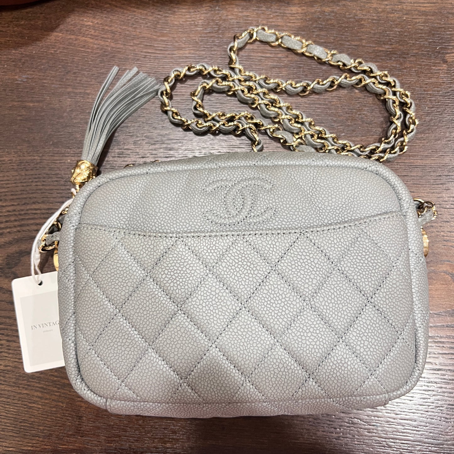CHANEL CAVIAR Gray Shoulder Bag