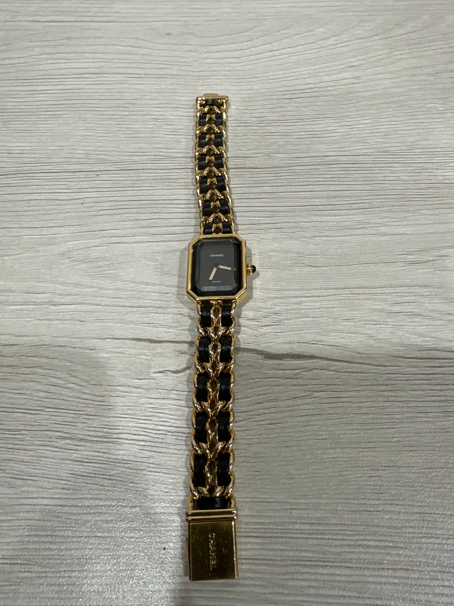 Chanel Première watch L size