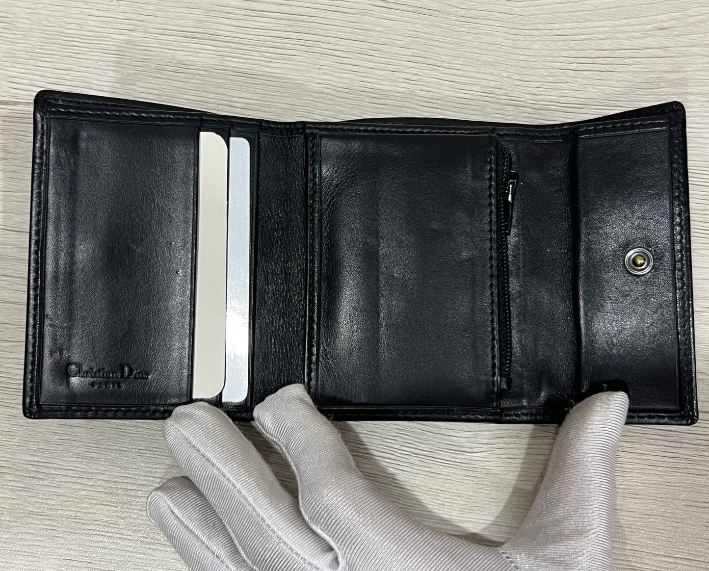 DIOR Wallet
