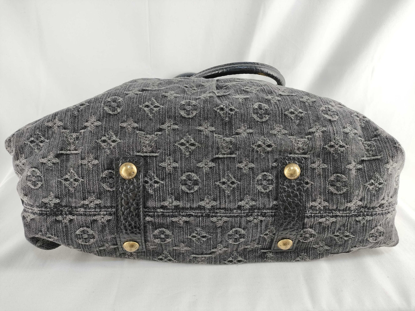 LOUIS VUITTON Monogram Denim Neo Cabby MM