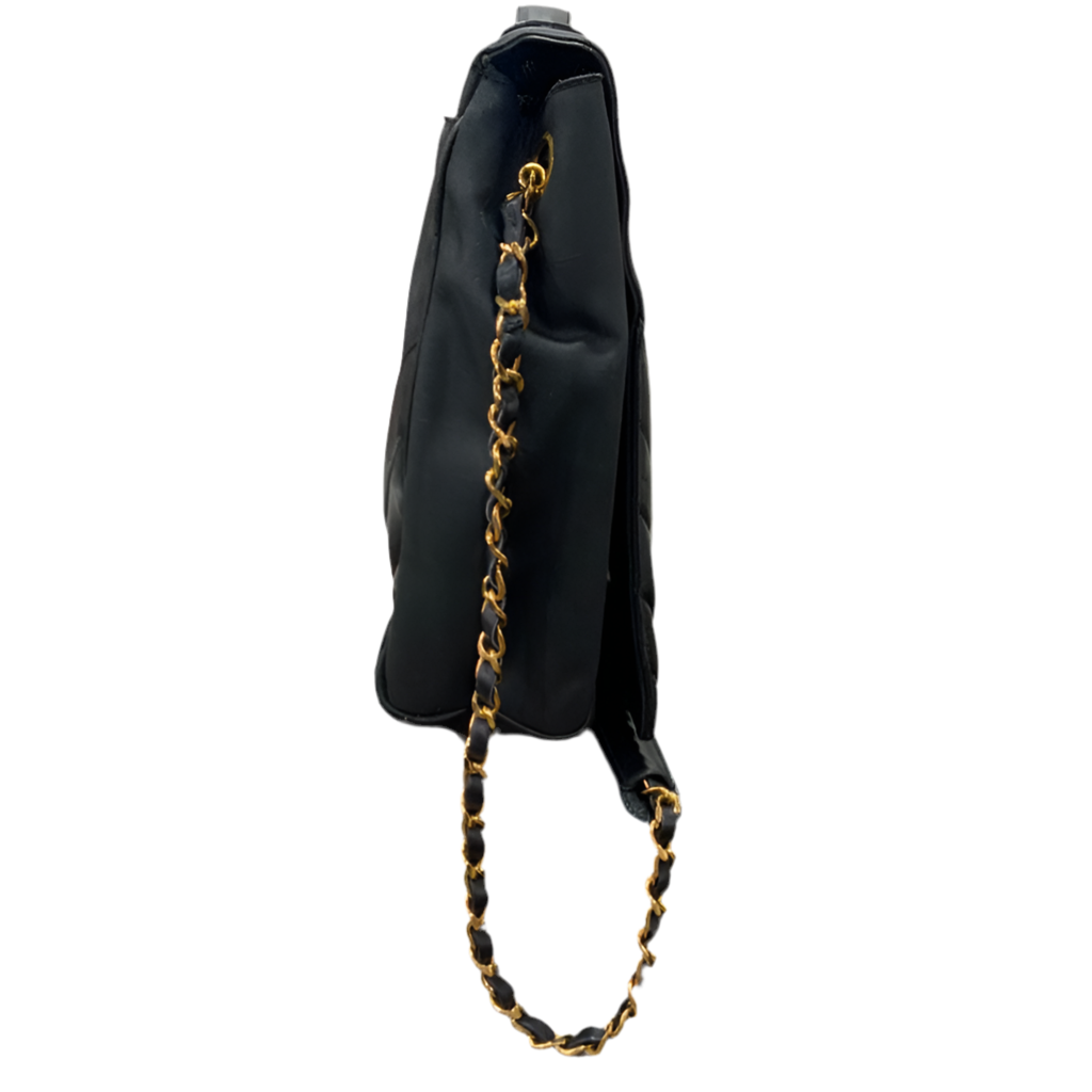 Chanel 1988 CC Turn-lock Two-way handbag