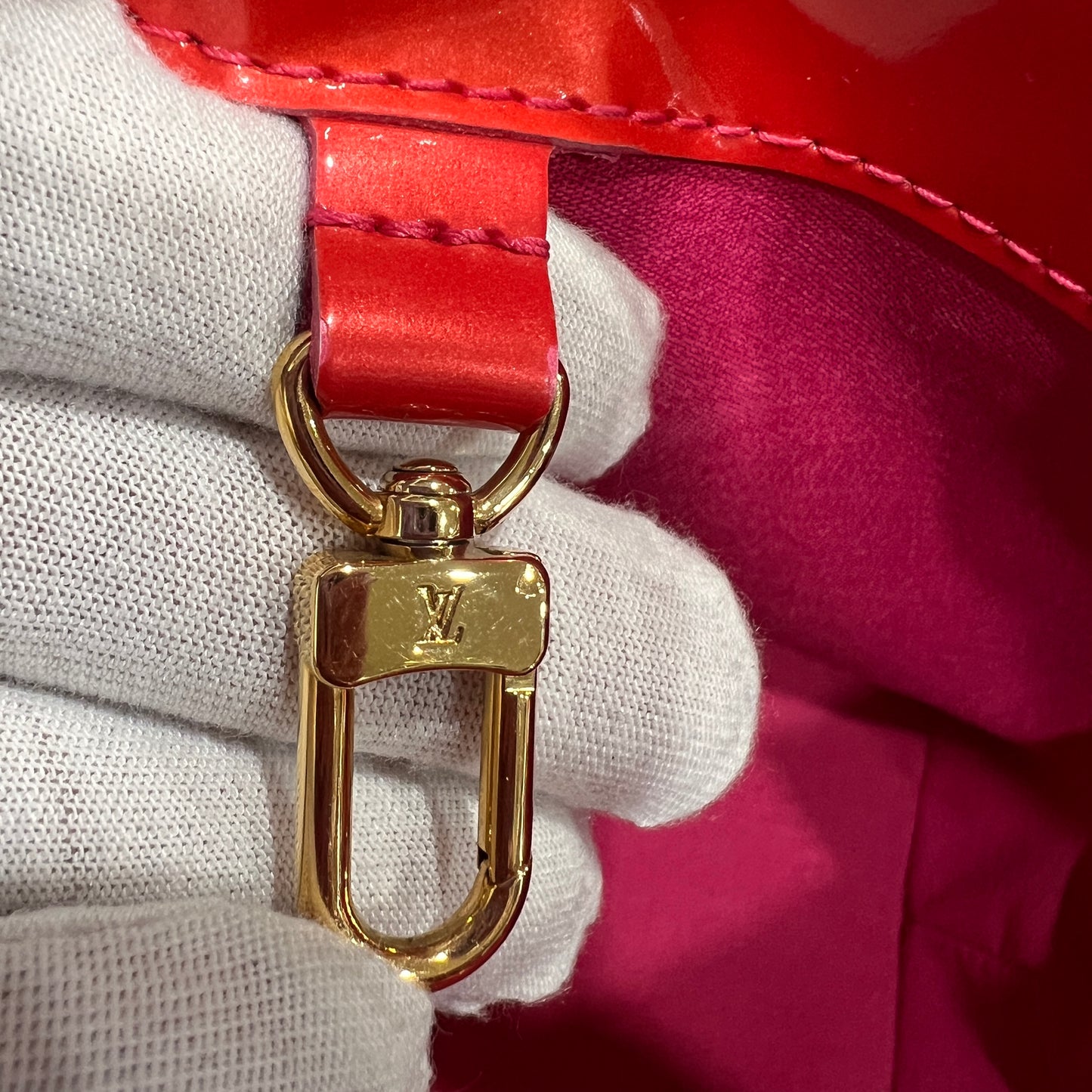 LOUIS VUITTON Patent Wilshire Monogram Vernis PM Red Leather