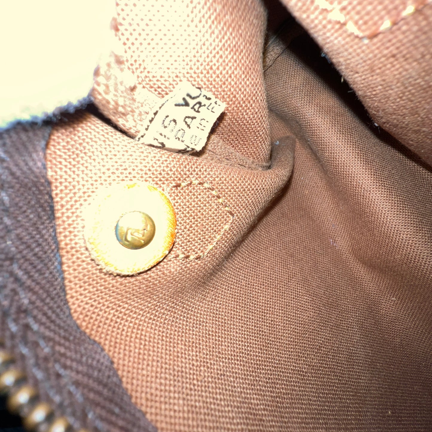 LOUIS VUITTON Nano Speedy