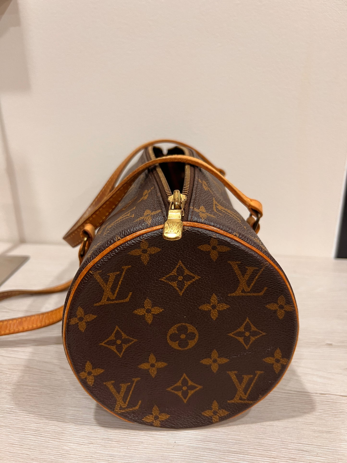 LOUIS VUITTON Papillon