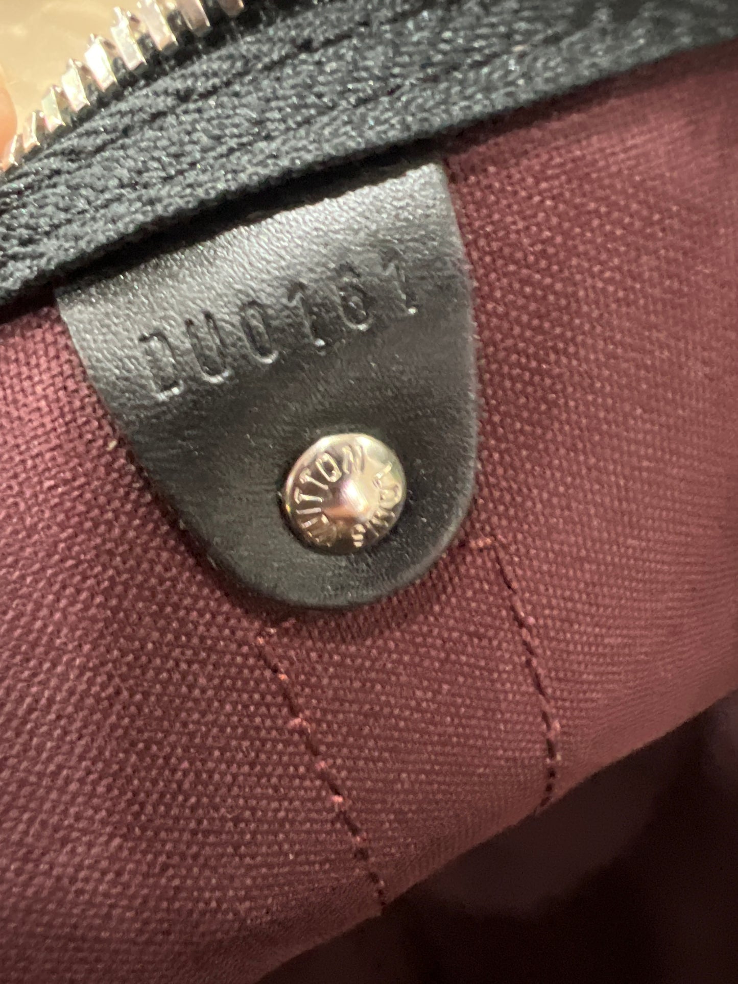 LOUIS VUITTON Bandouliere Keepall 55cm