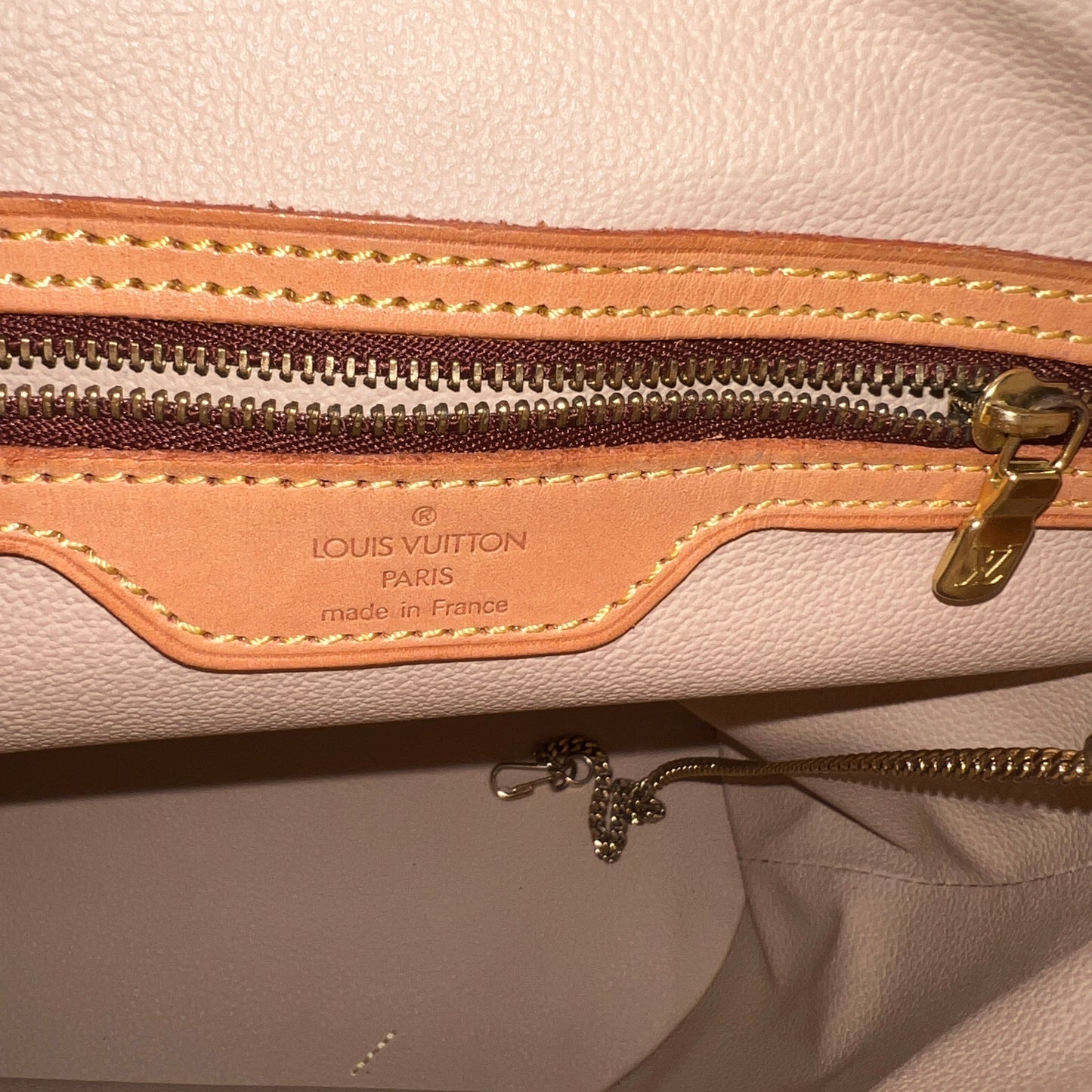 LOUIS VUITTON Bucket Bag PM