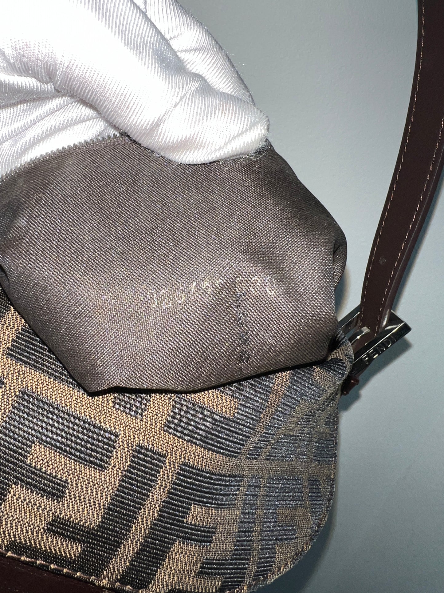 FENDI Mamma Baguette (STRAP REPLACED)