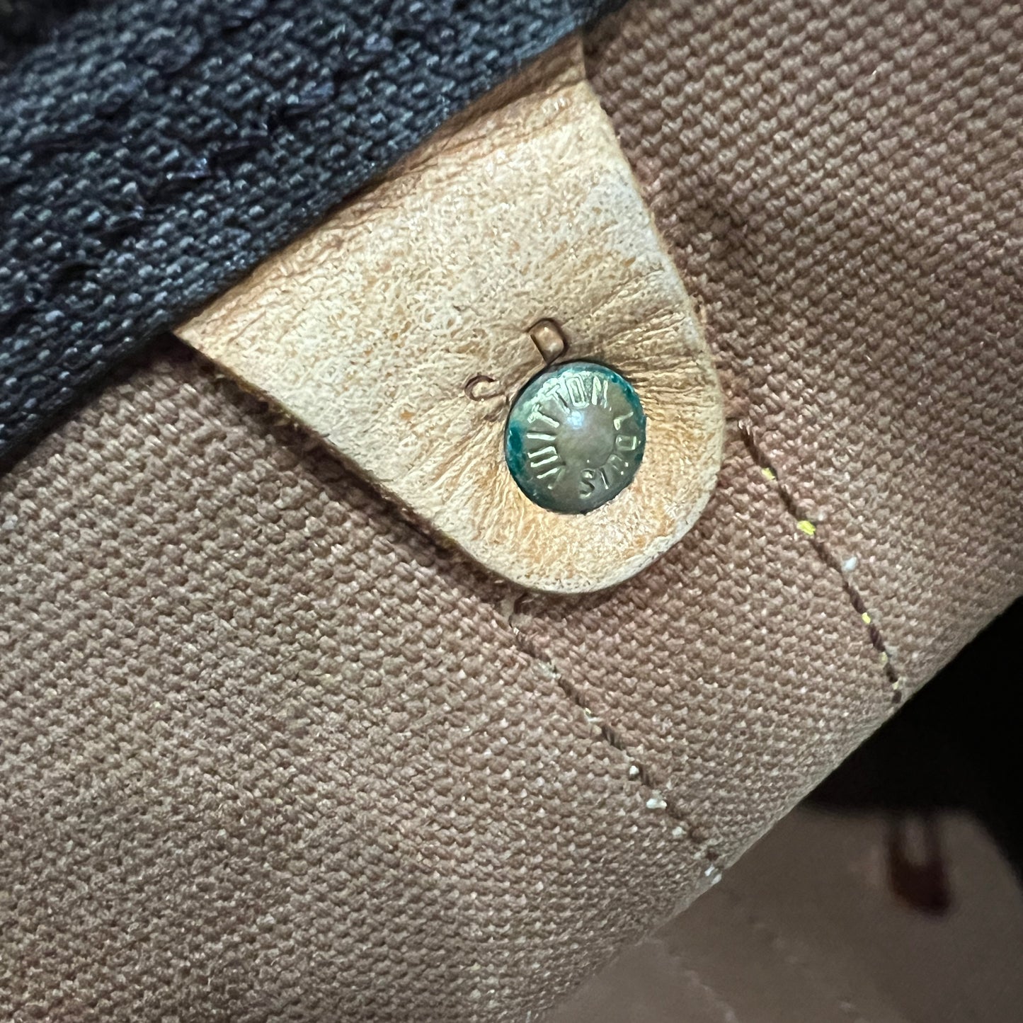 LOUIS VUITTON Keepall 55