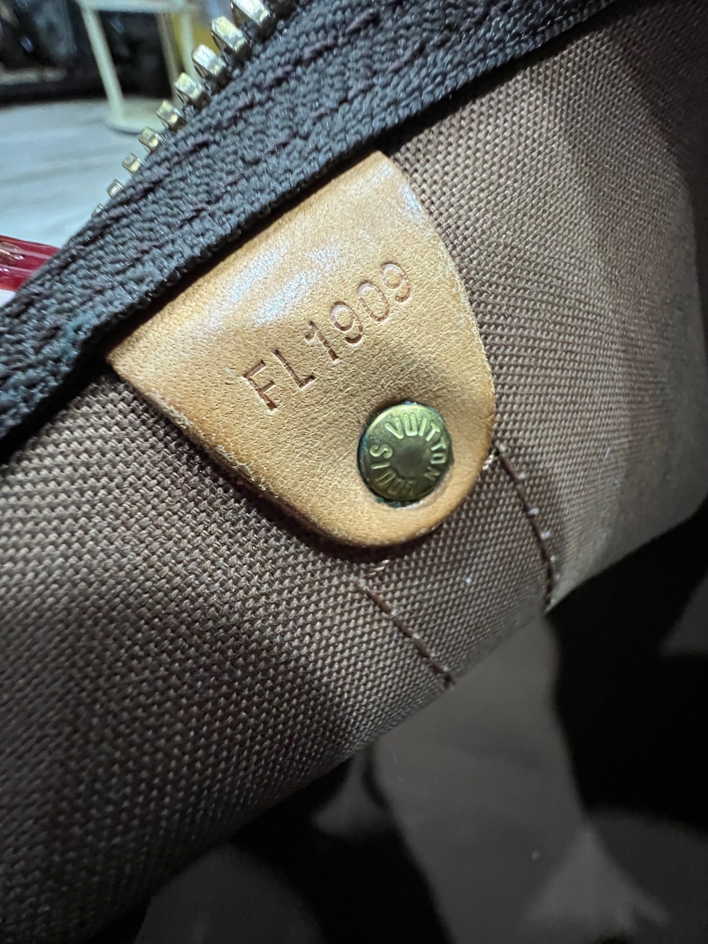 LOUIS VUITTON Keepall 55