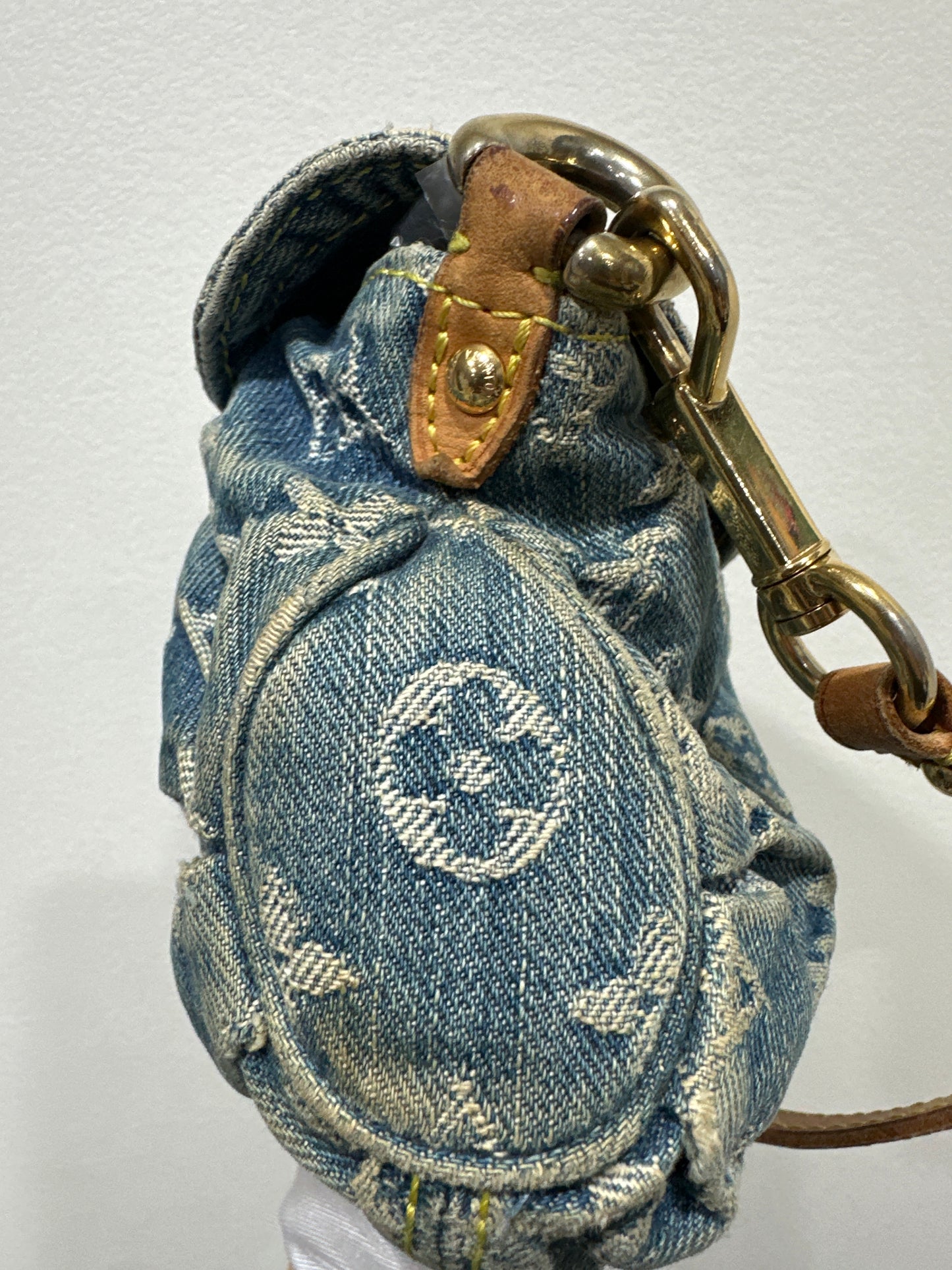 LOUIS VUITTON Denim Mini Pleaty