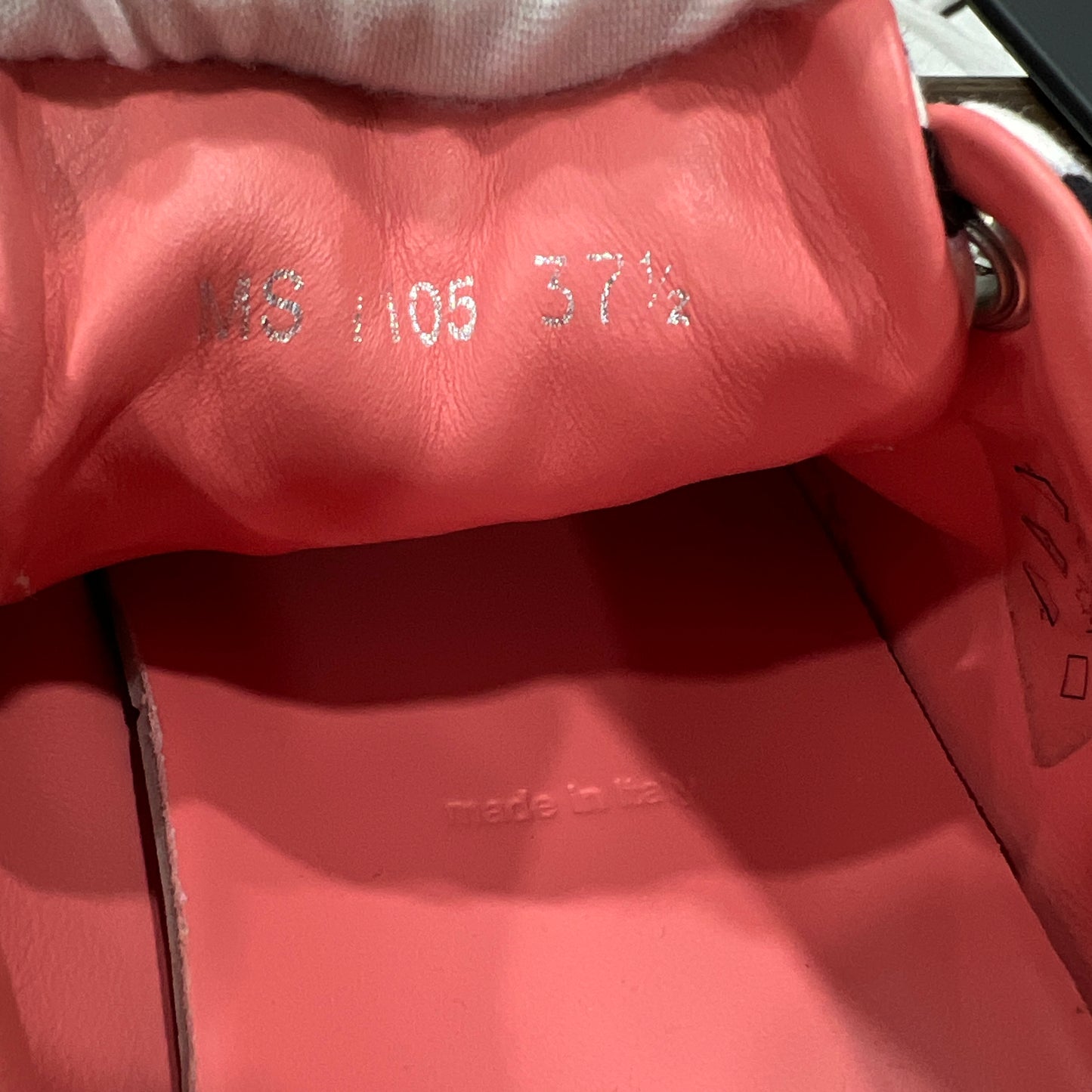 LOUIS VUITTON Low Cut Sneakers Size 37 1/2