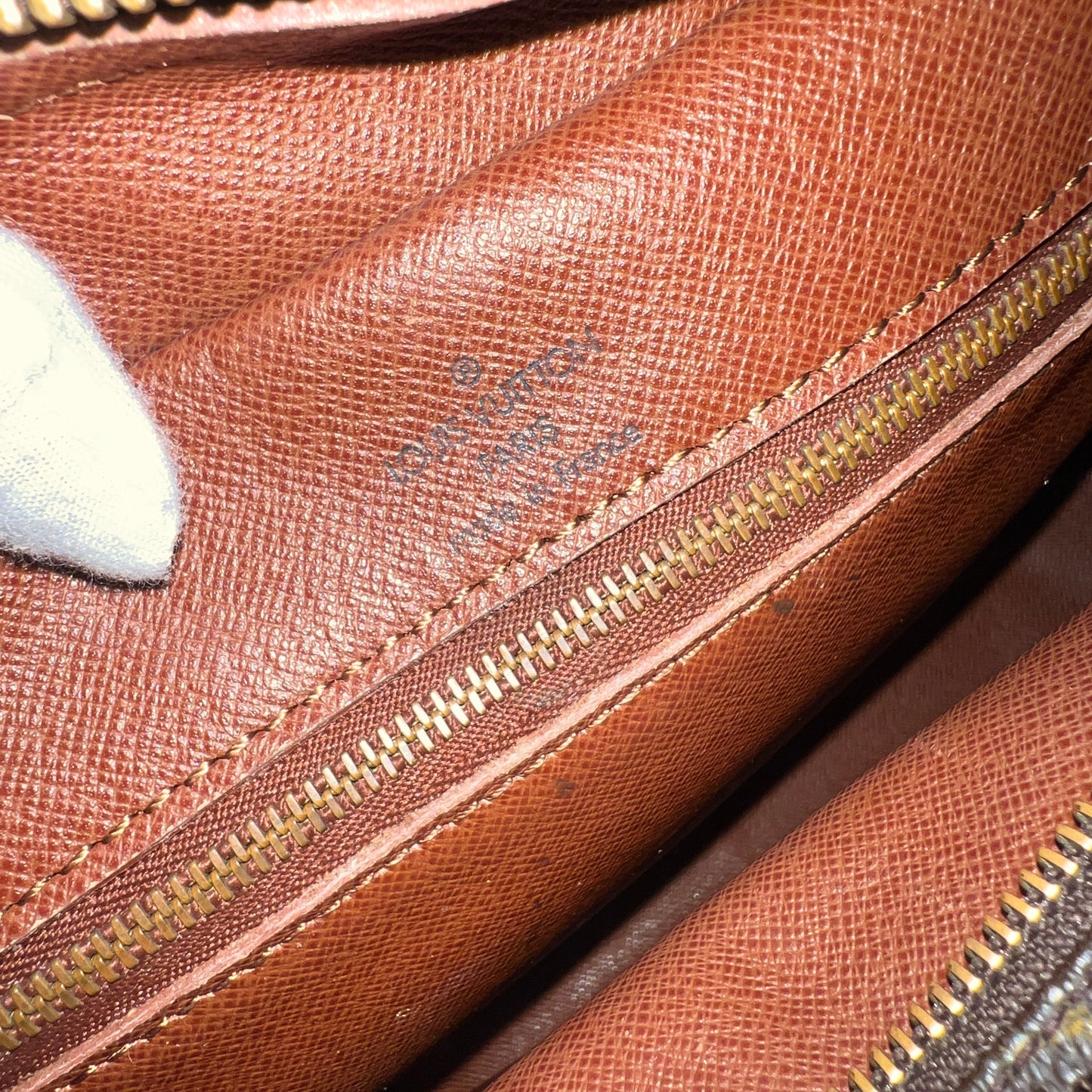 LOUIS VUITTON Nile Shoulder Bag VACHETTA REPLACED