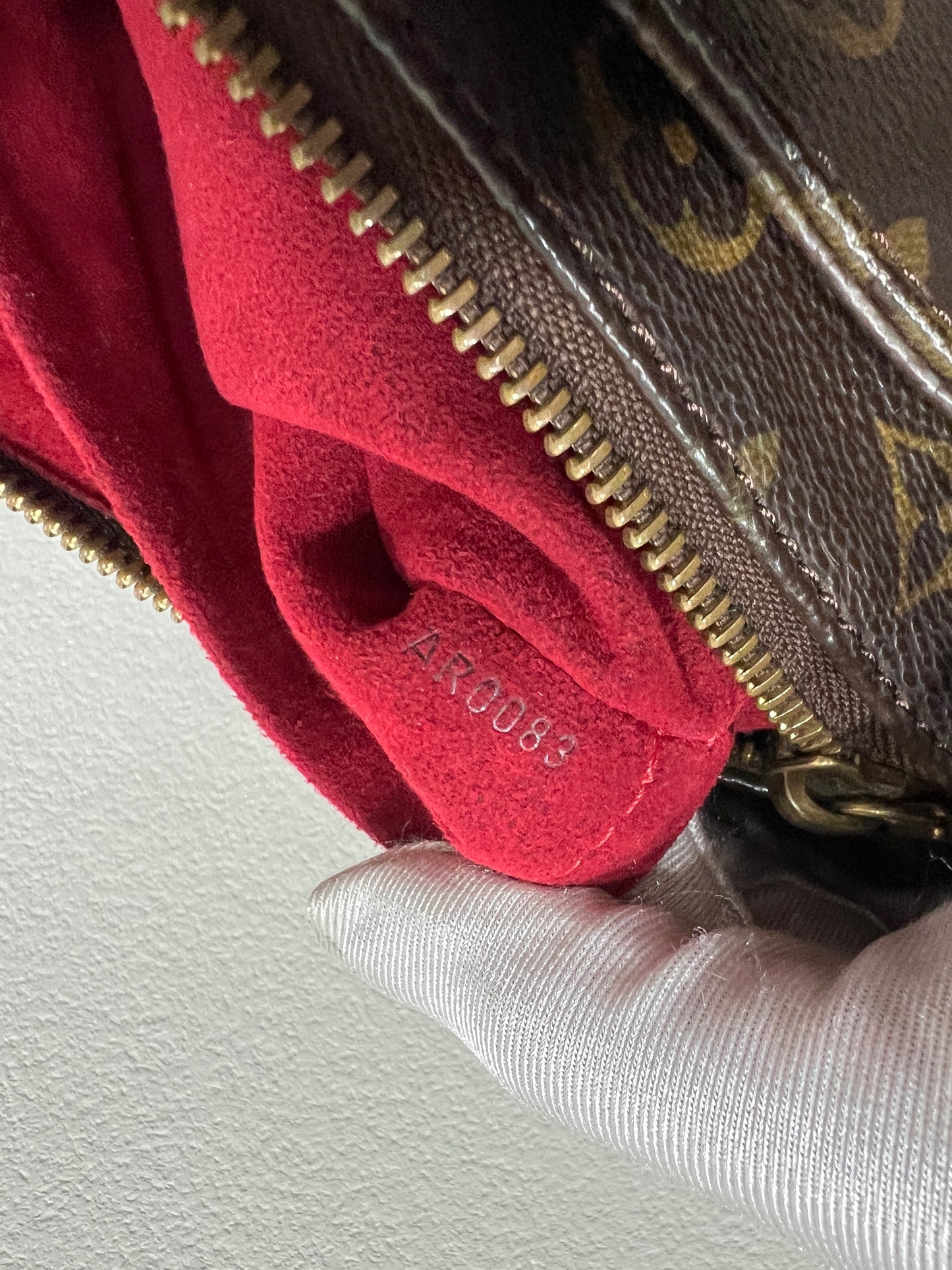 LOUIS VUITTON Viva Cite GM (Vachetta Replaced)