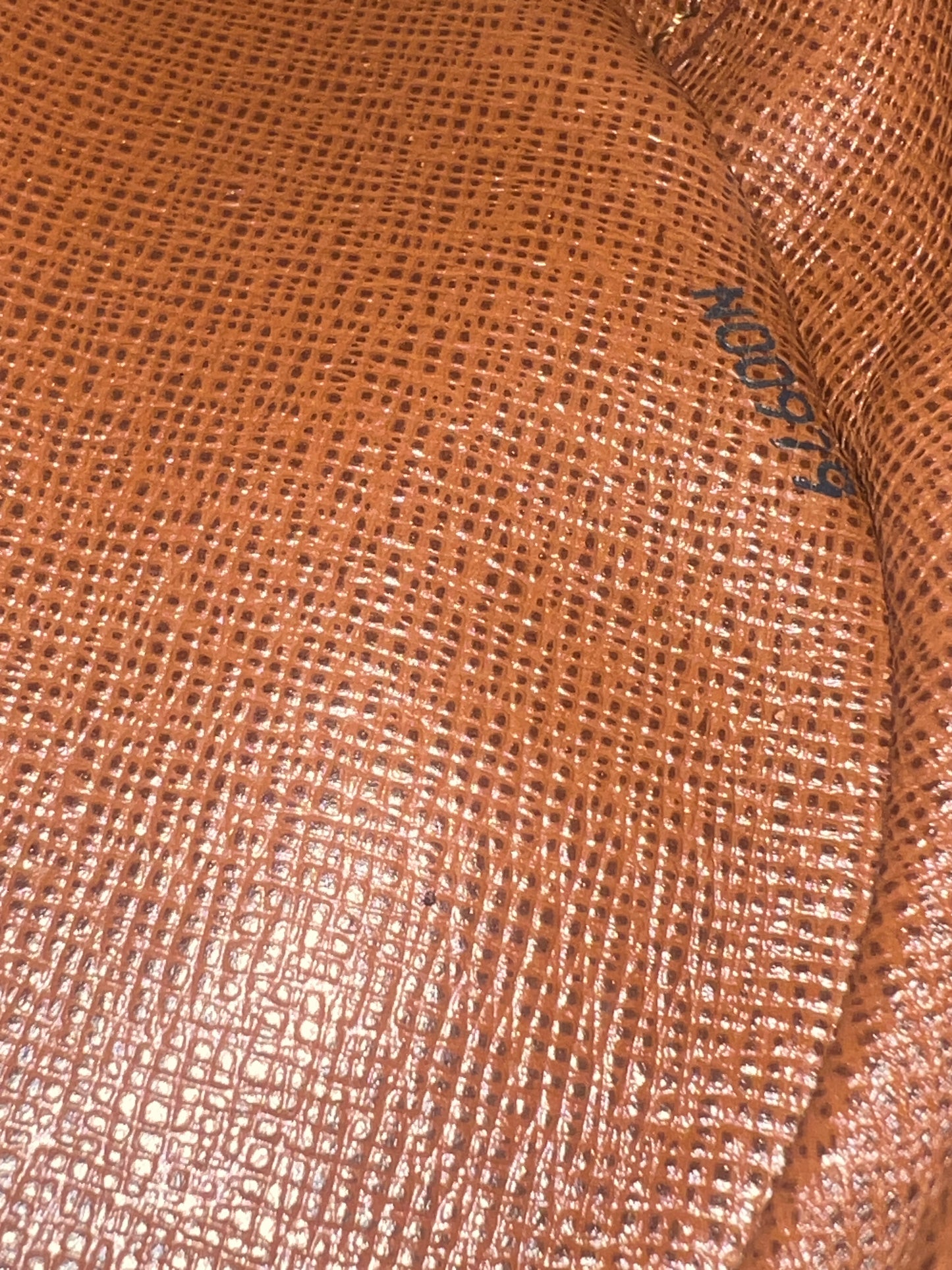 LOUIS VUITTON Crossbody (VACHETTA REPLACED, NON LV STRAP)