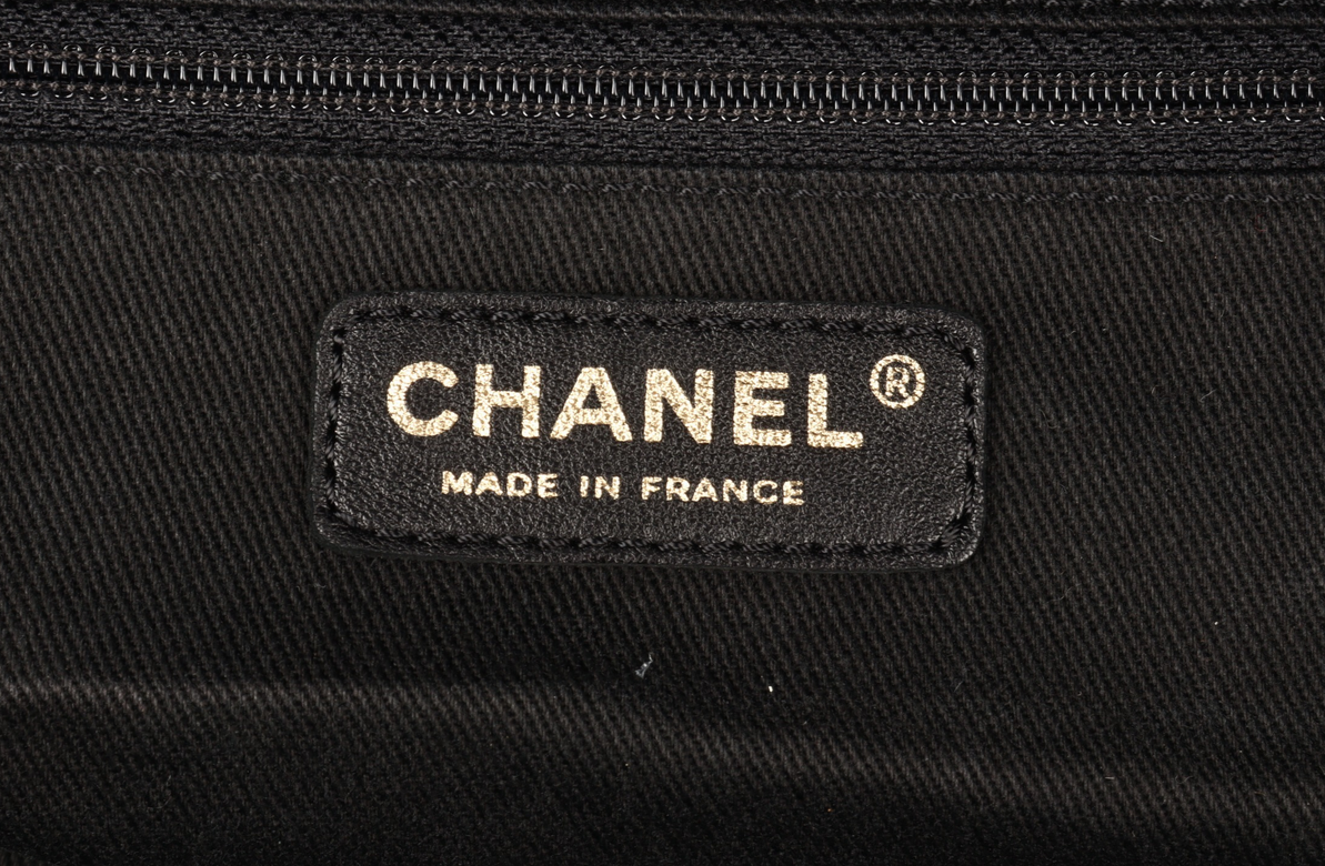 CHANEL vintage bowling bag leather