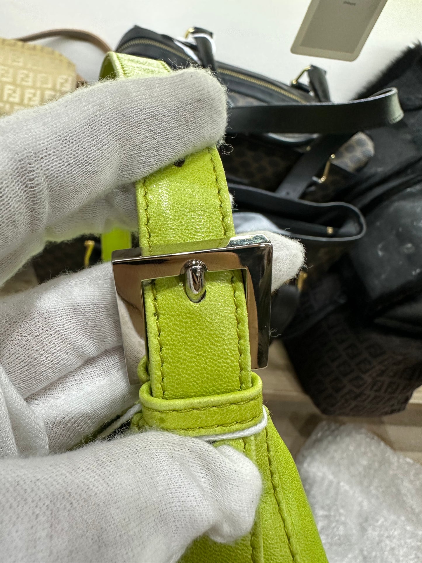 Fendi baguette leather (6322342)