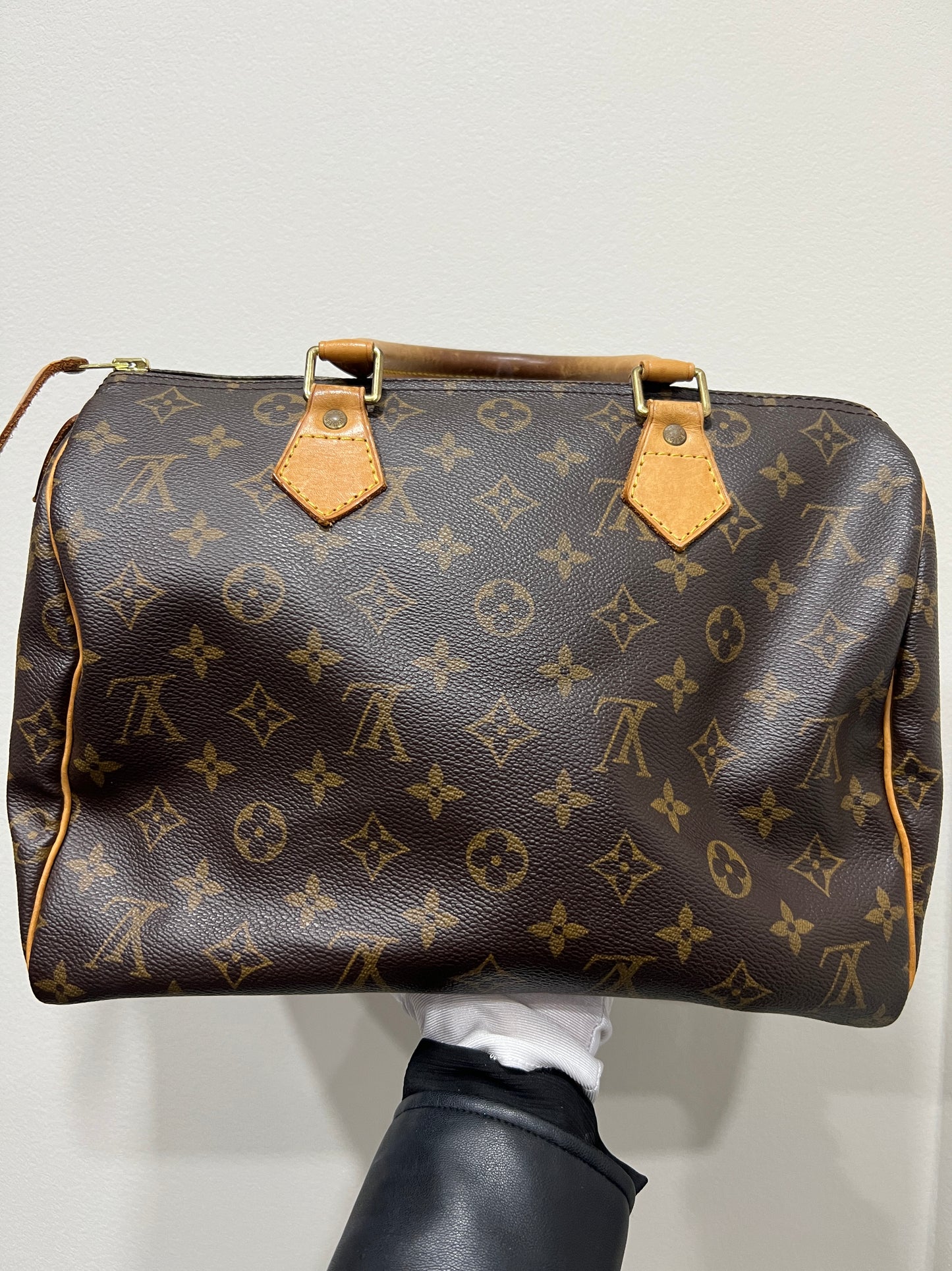 LOUIS VUITTON SPEEDY 30