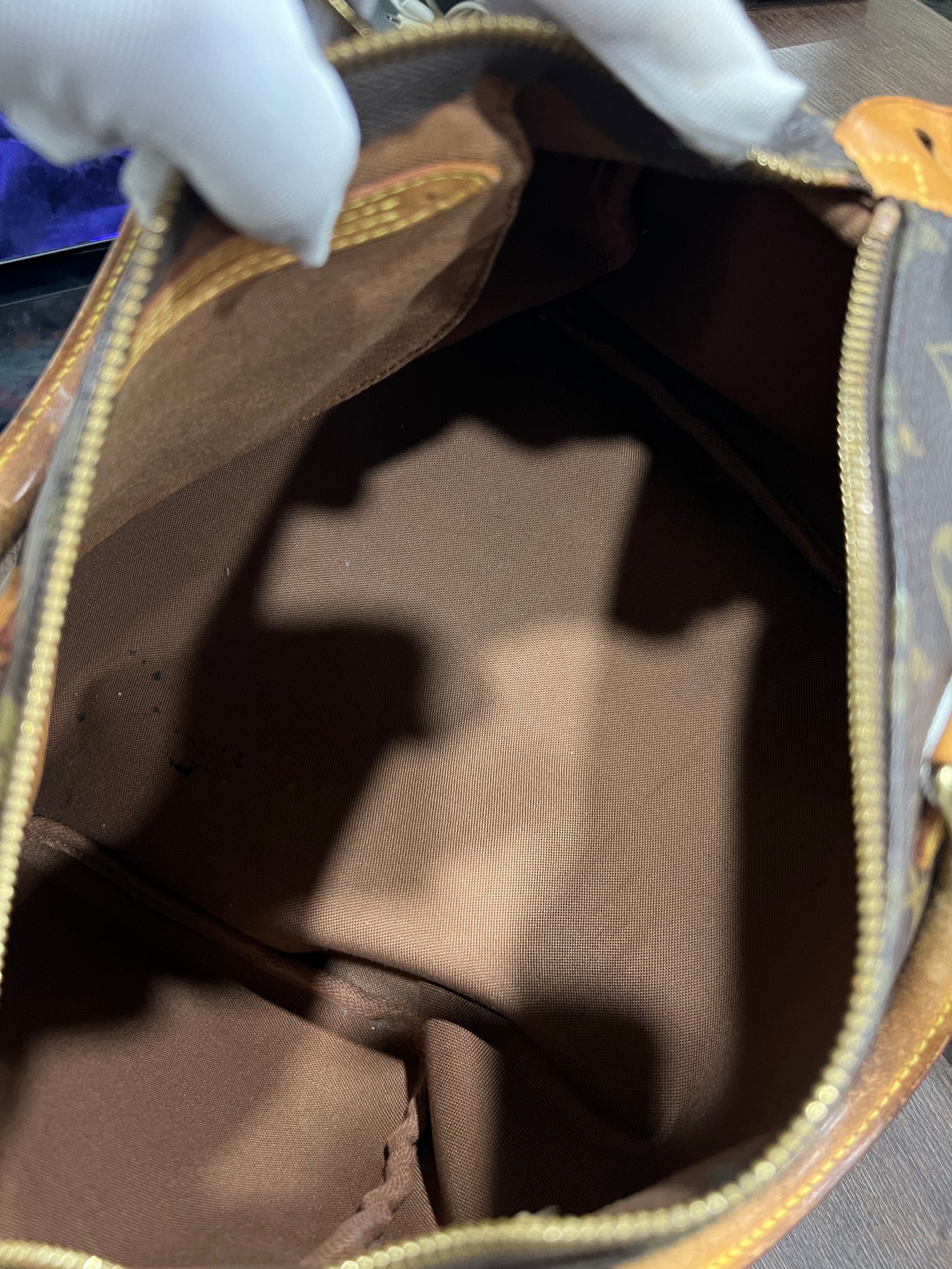 LOUIS VUITTON SPEEDY 30