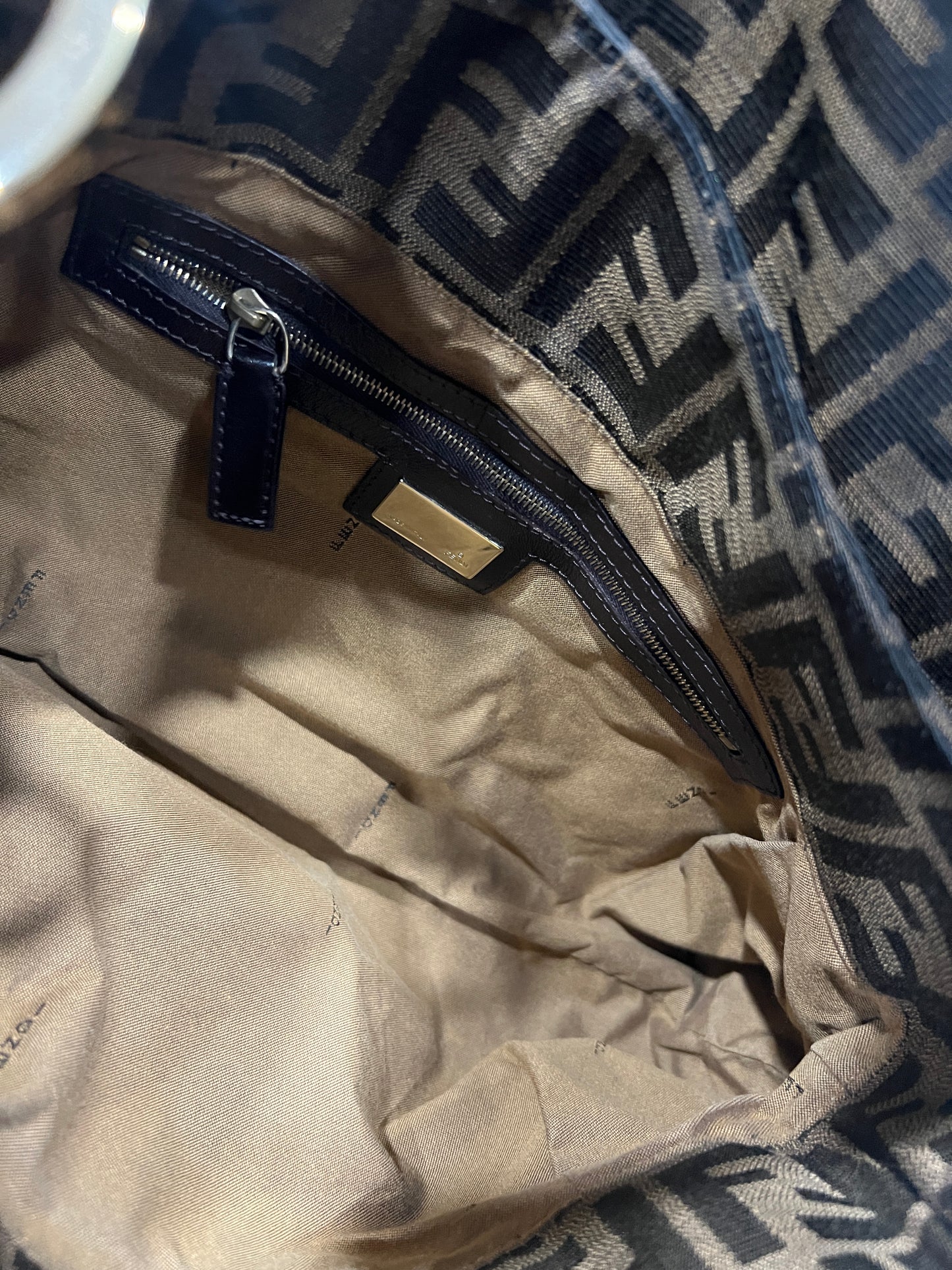 FENDI Shoulder Bag