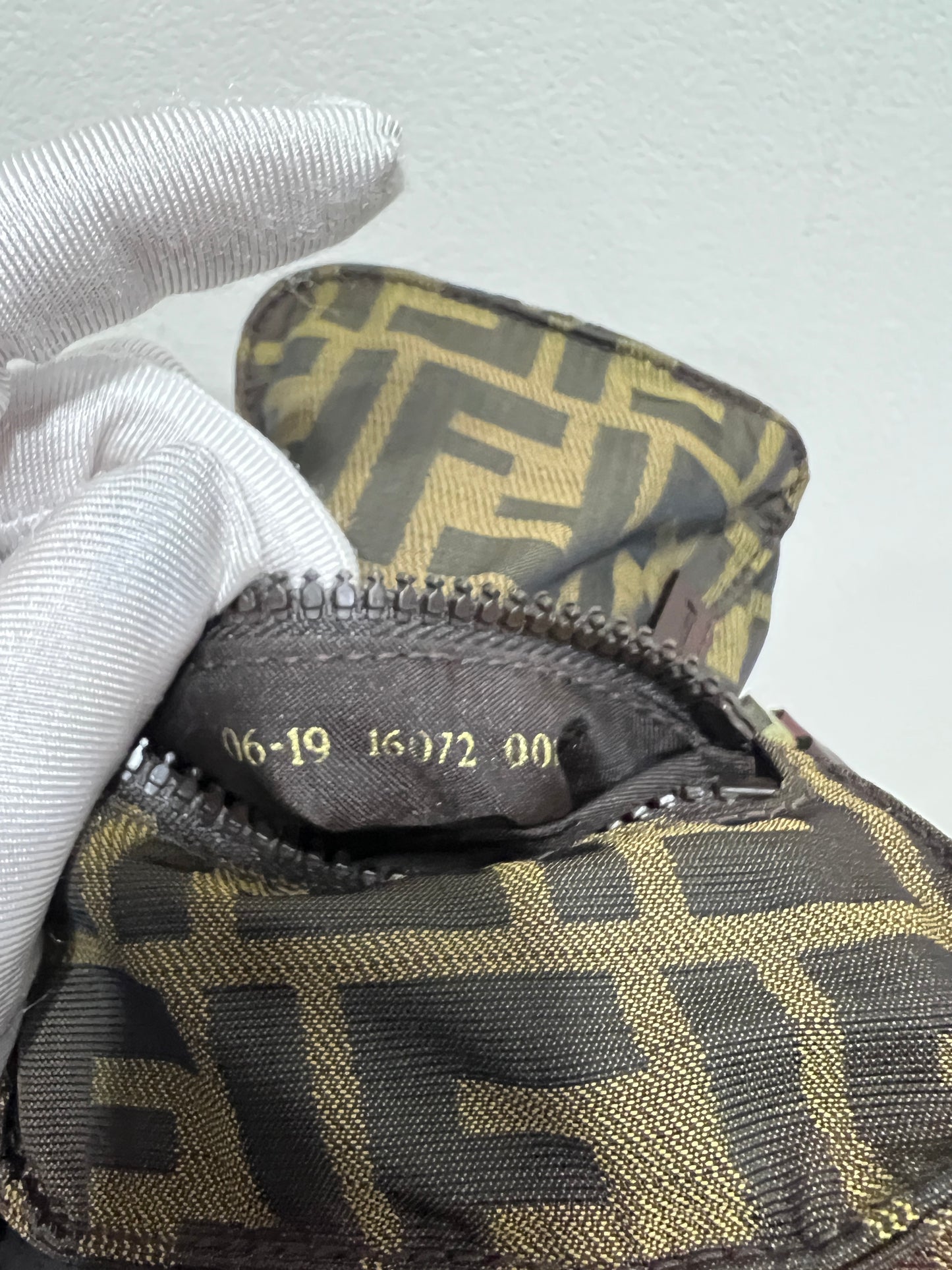 FENDI Crossbody