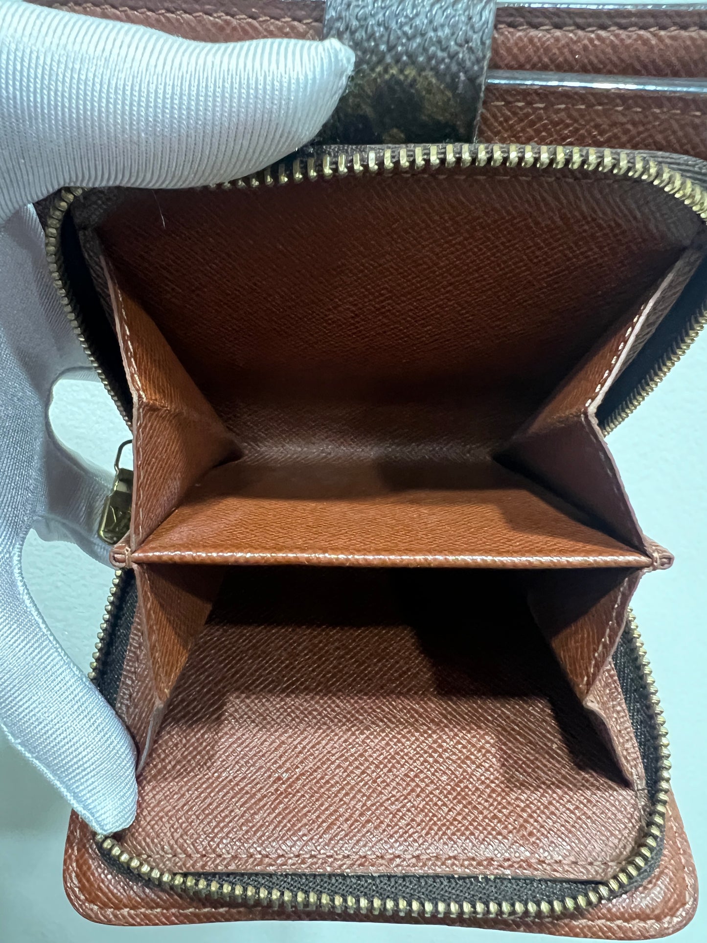 LOUIS VUITTON Wallet