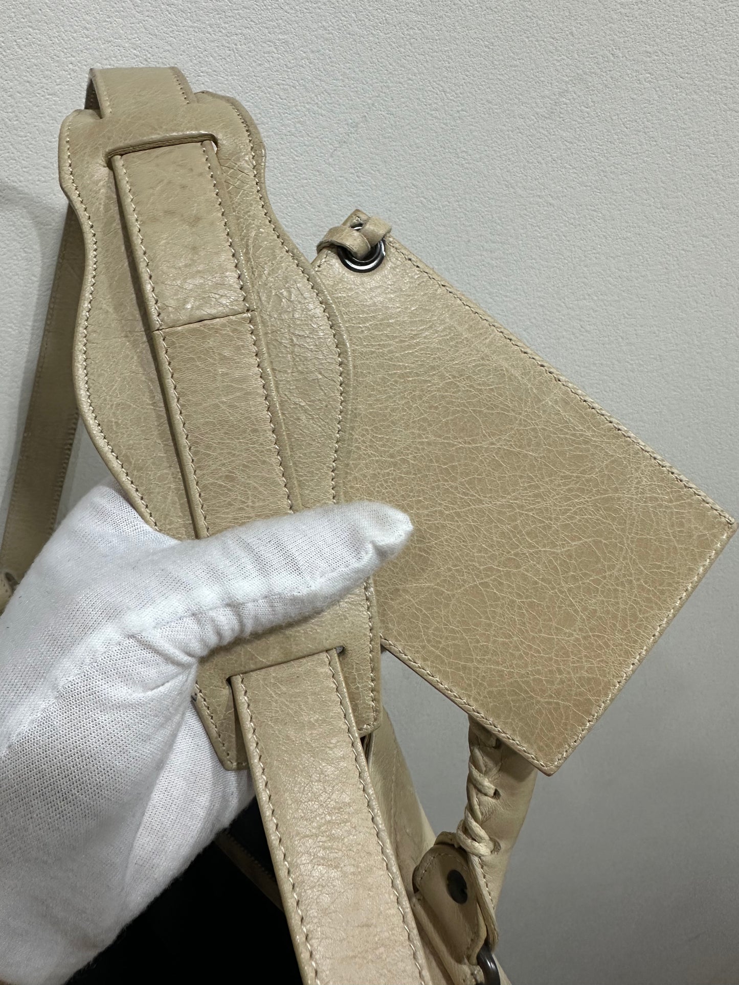 Balenciaga city bag Velo