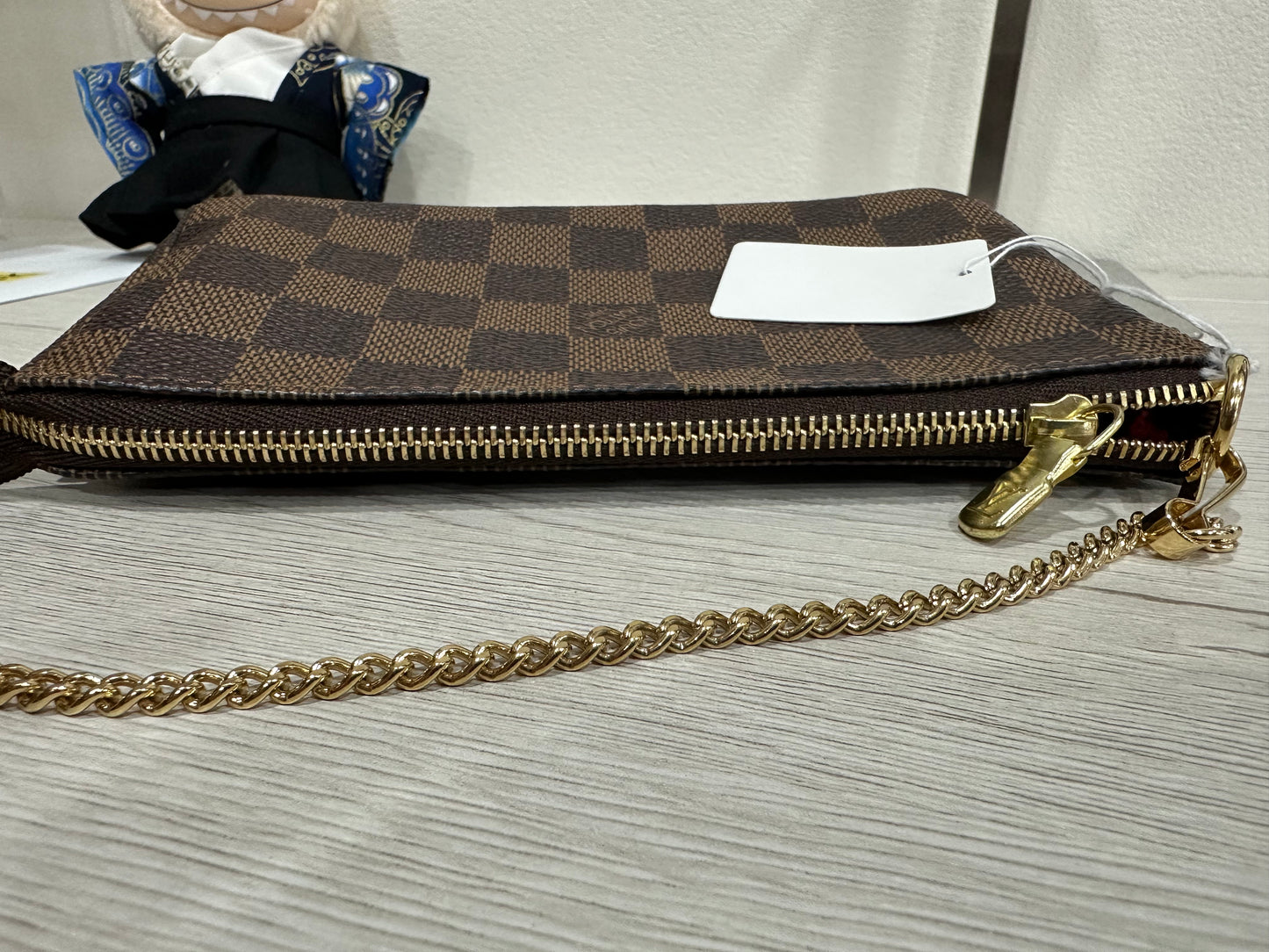Louis Vuitton Pochette Damier Accessoires