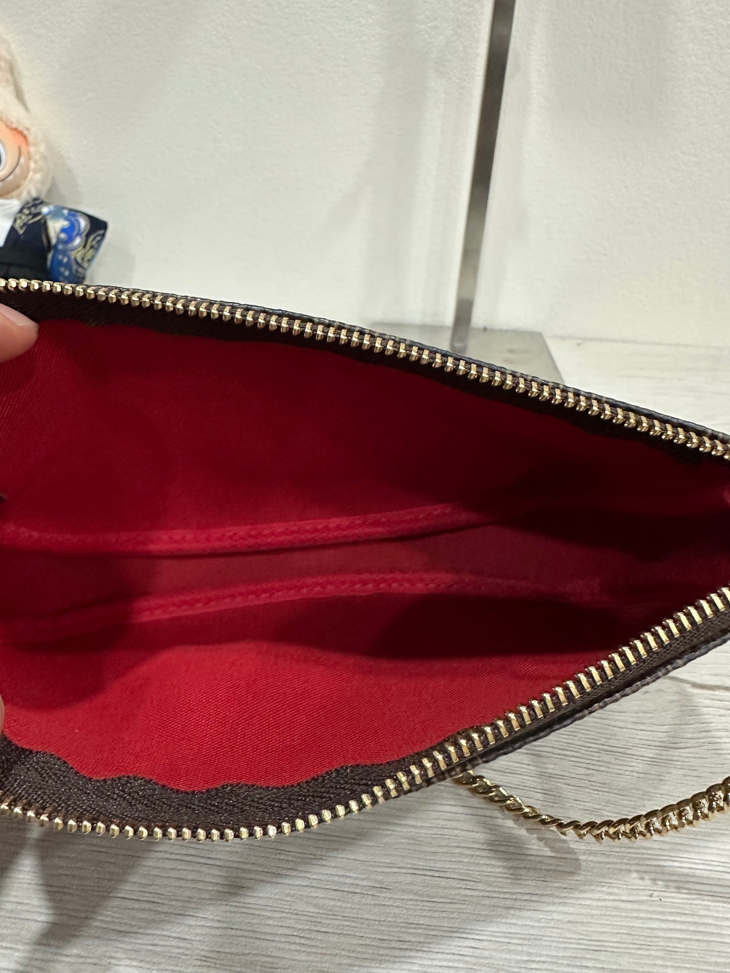Louis Vuitton Pochette Damier Accessoires