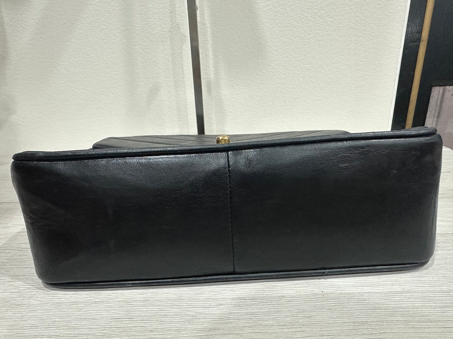 CHANEL Lamb Skin Leather (V-stitch)