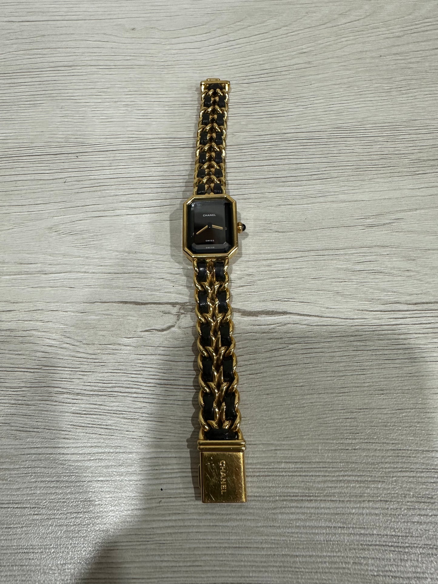 Chanel Première watch L size