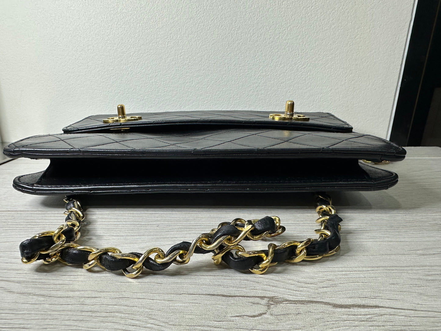CHANEL Matelasse Double CC Turn-lock shoulder Bag 2ways