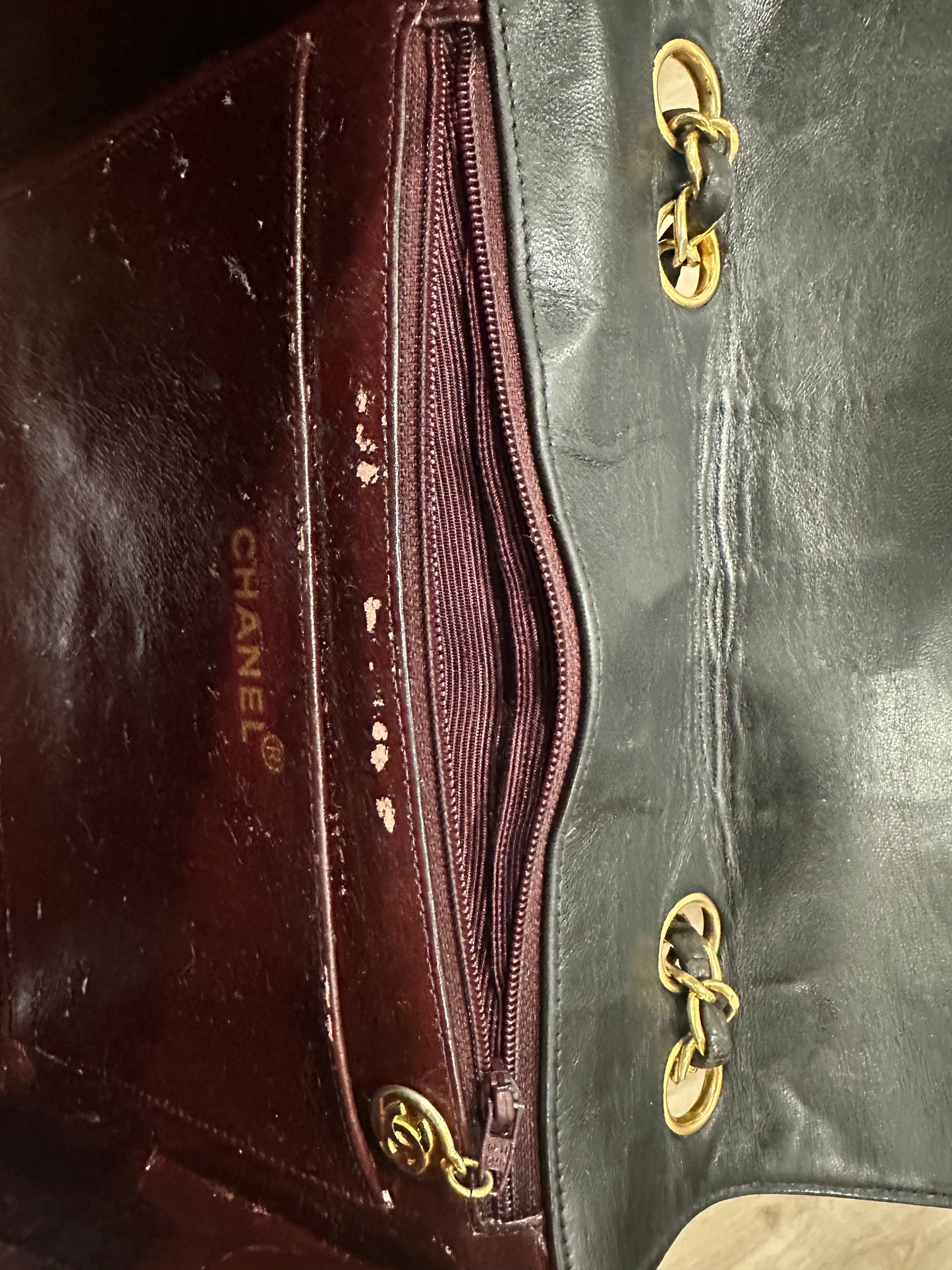 CHANEL Lamb Skin Leather (V-stitch)