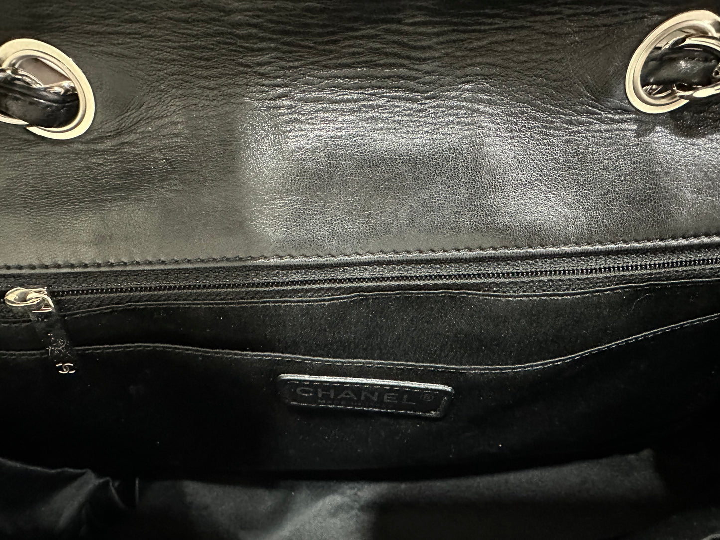 Chanel shoulder lace bag