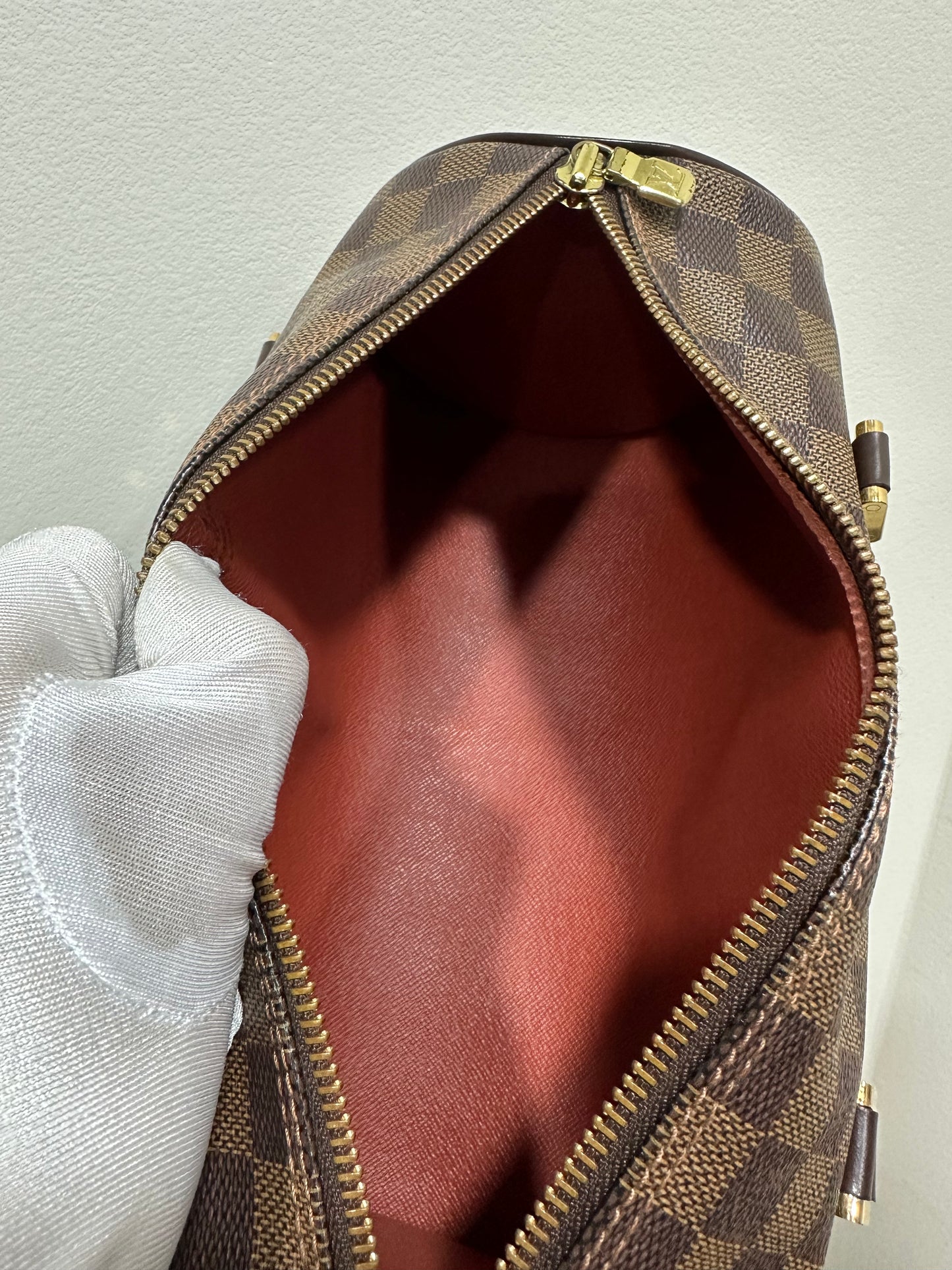 Louis Vuitton damier Papillon 26