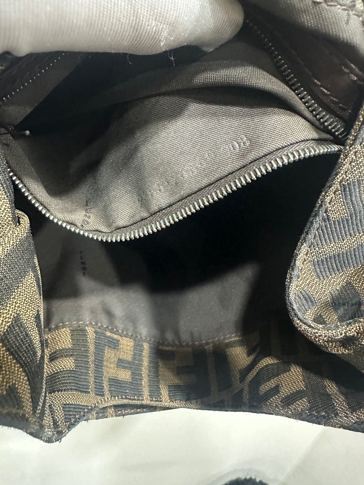 Fendi mamma baguette