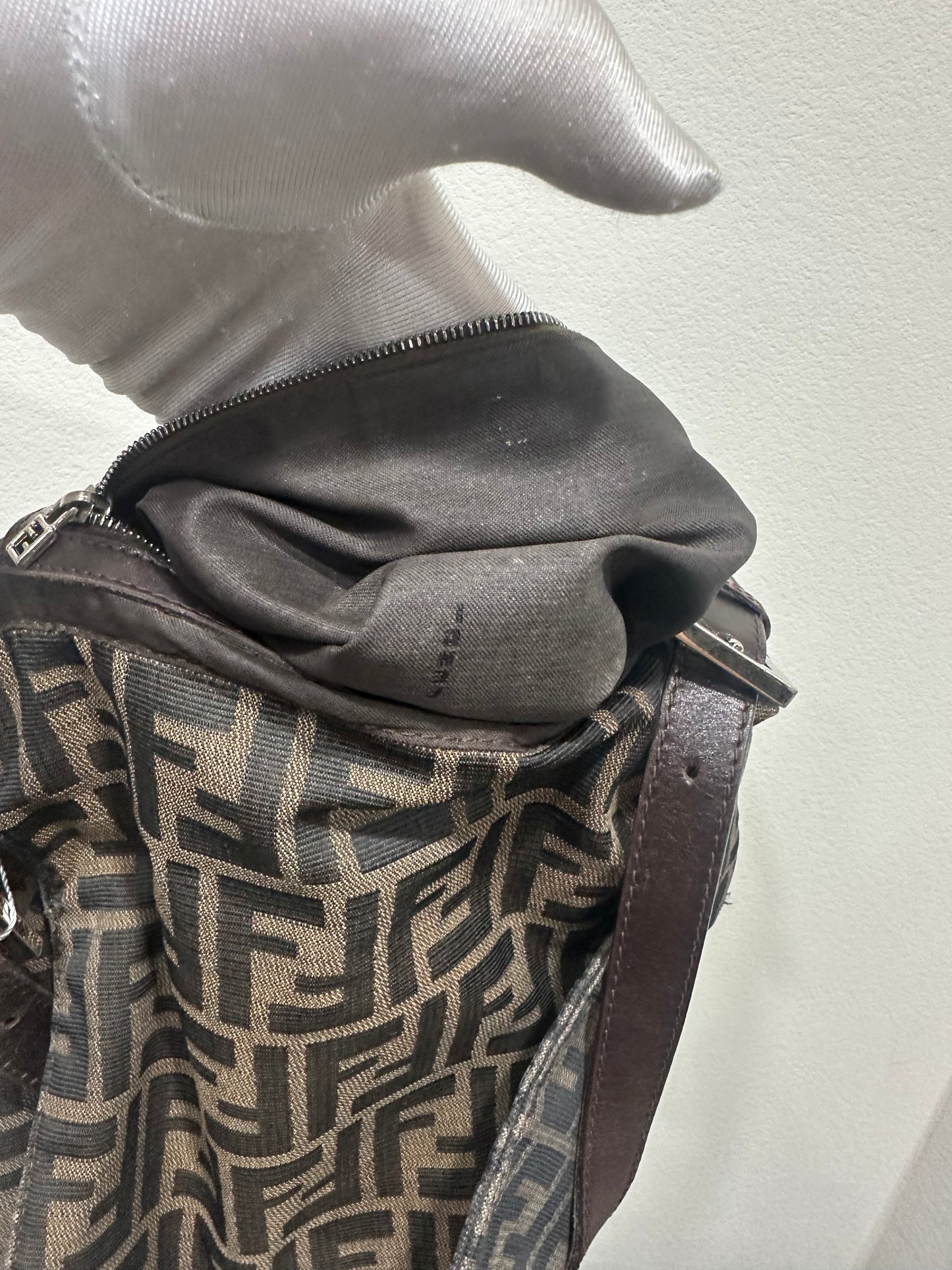 fendi mamma baguette