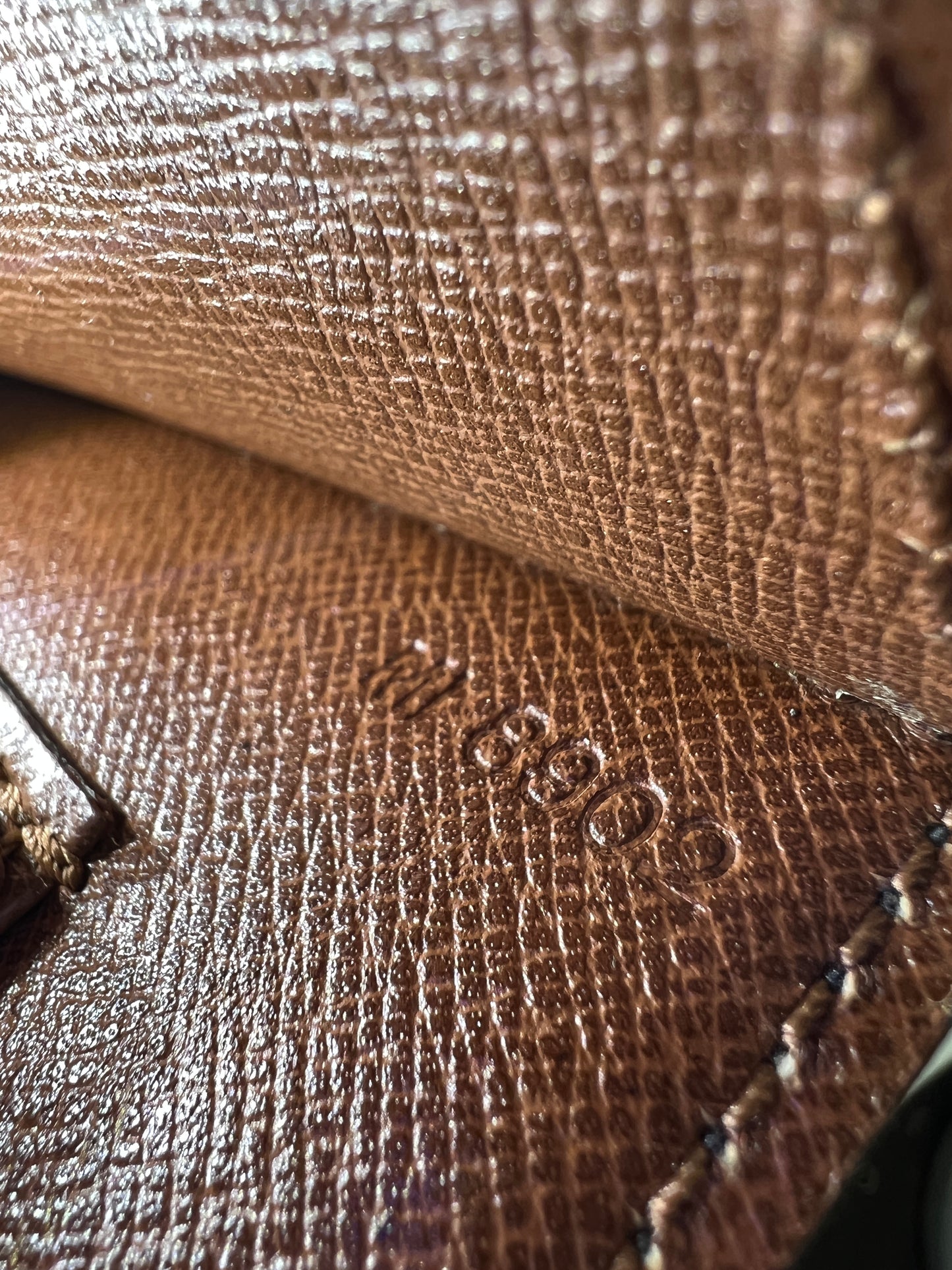 LOUIS VUITTON Concorde