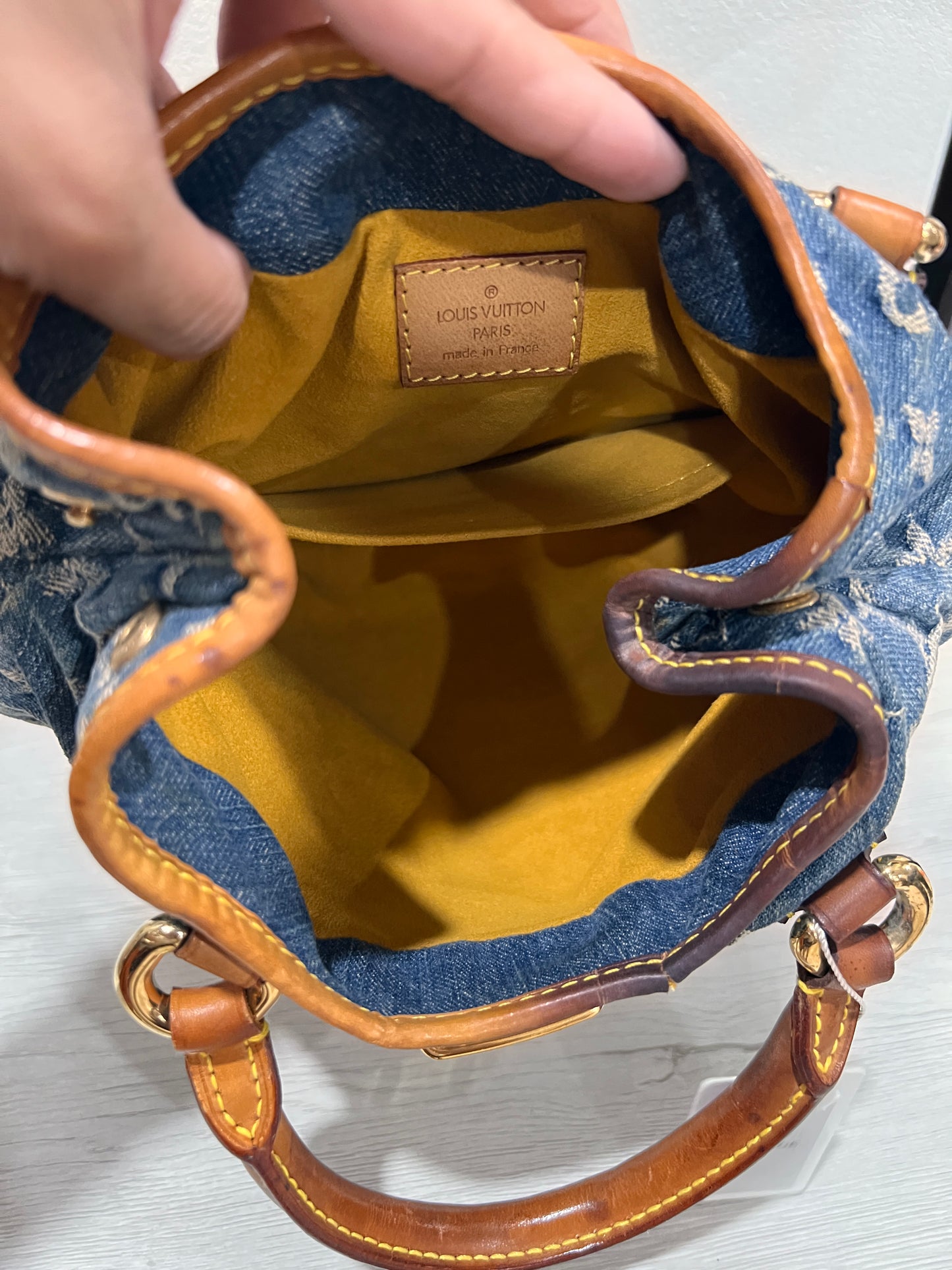 LOUIS VUITTON Pleaty Mini
